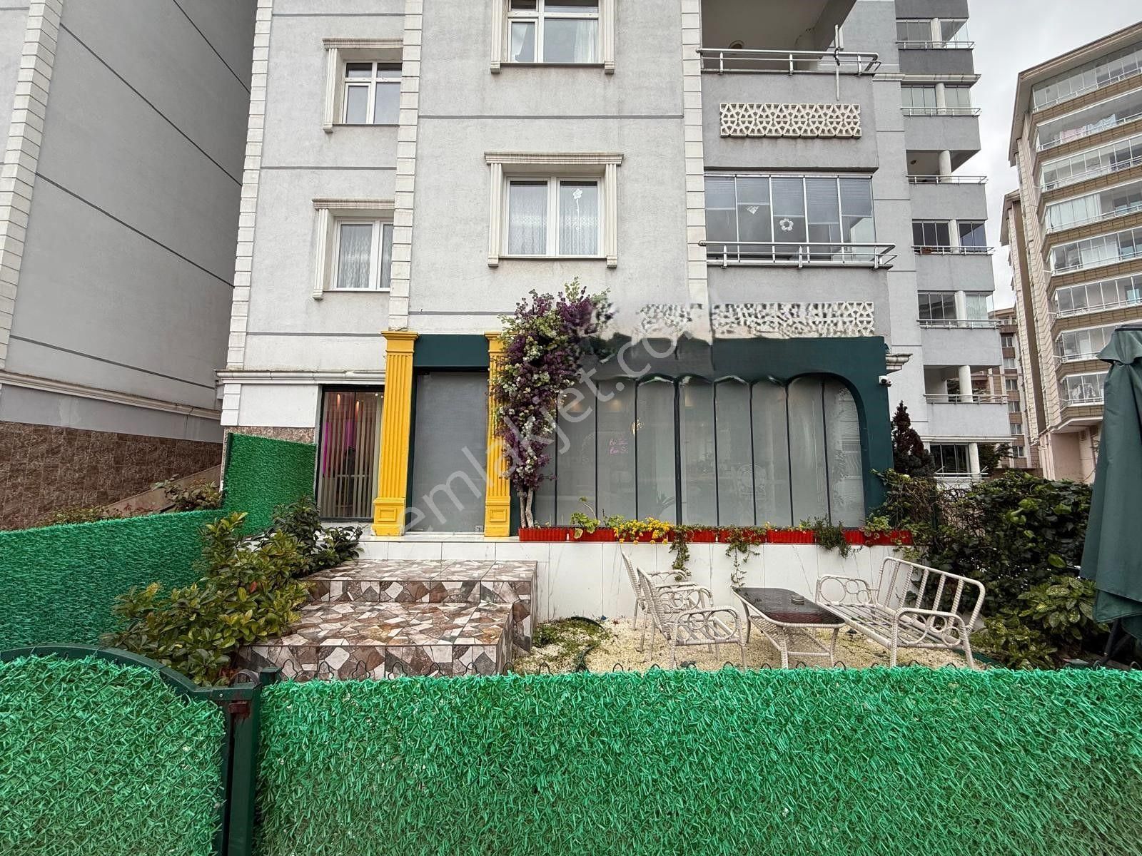 Yeni Mahalle İşlek Caddede Satılık İşyeri