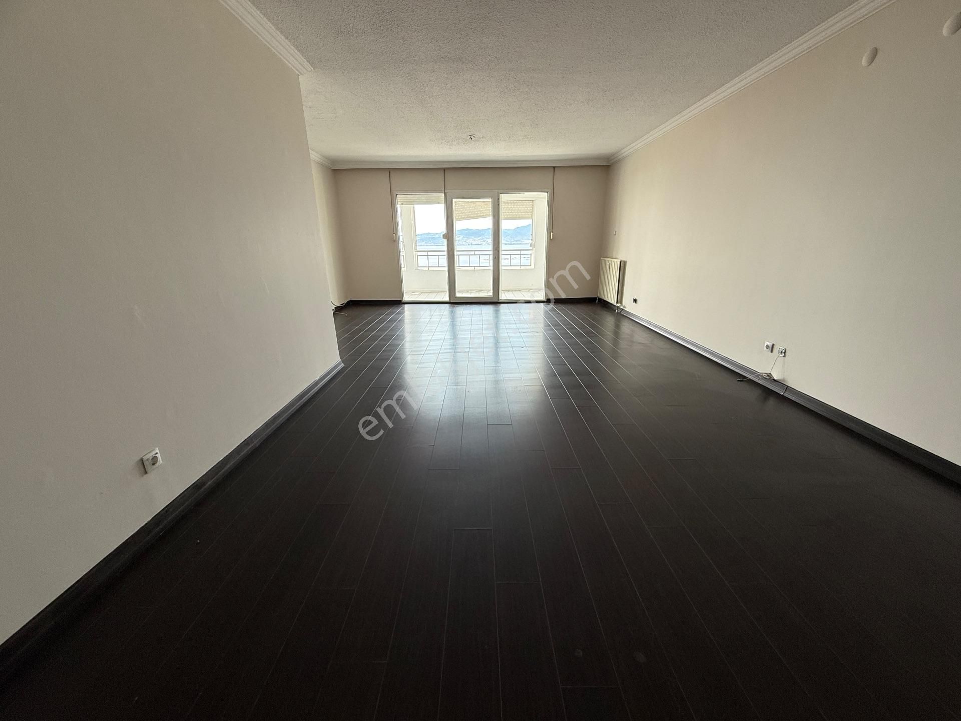 Mavişehir Kuğu Satılık 4+1 Daire Tüm Odalar Deniz Manzaralı Boş - Görsel 5