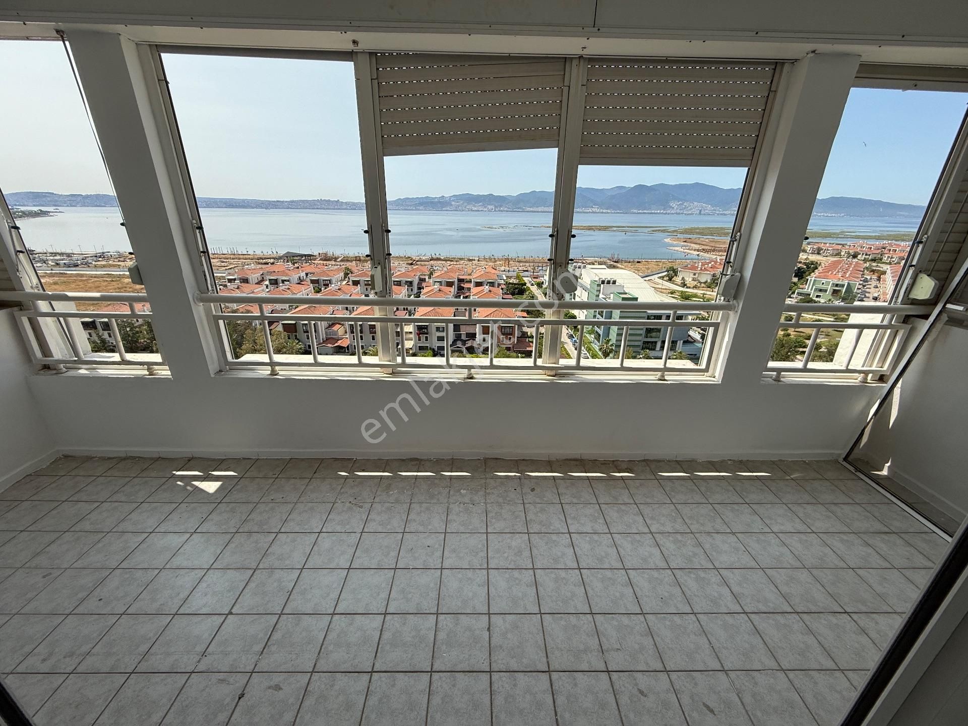 Mavişehir Kuğu Satılık 4+1 Daire Tüm Odalar Deniz Manzaralı Boş - Görsel 9