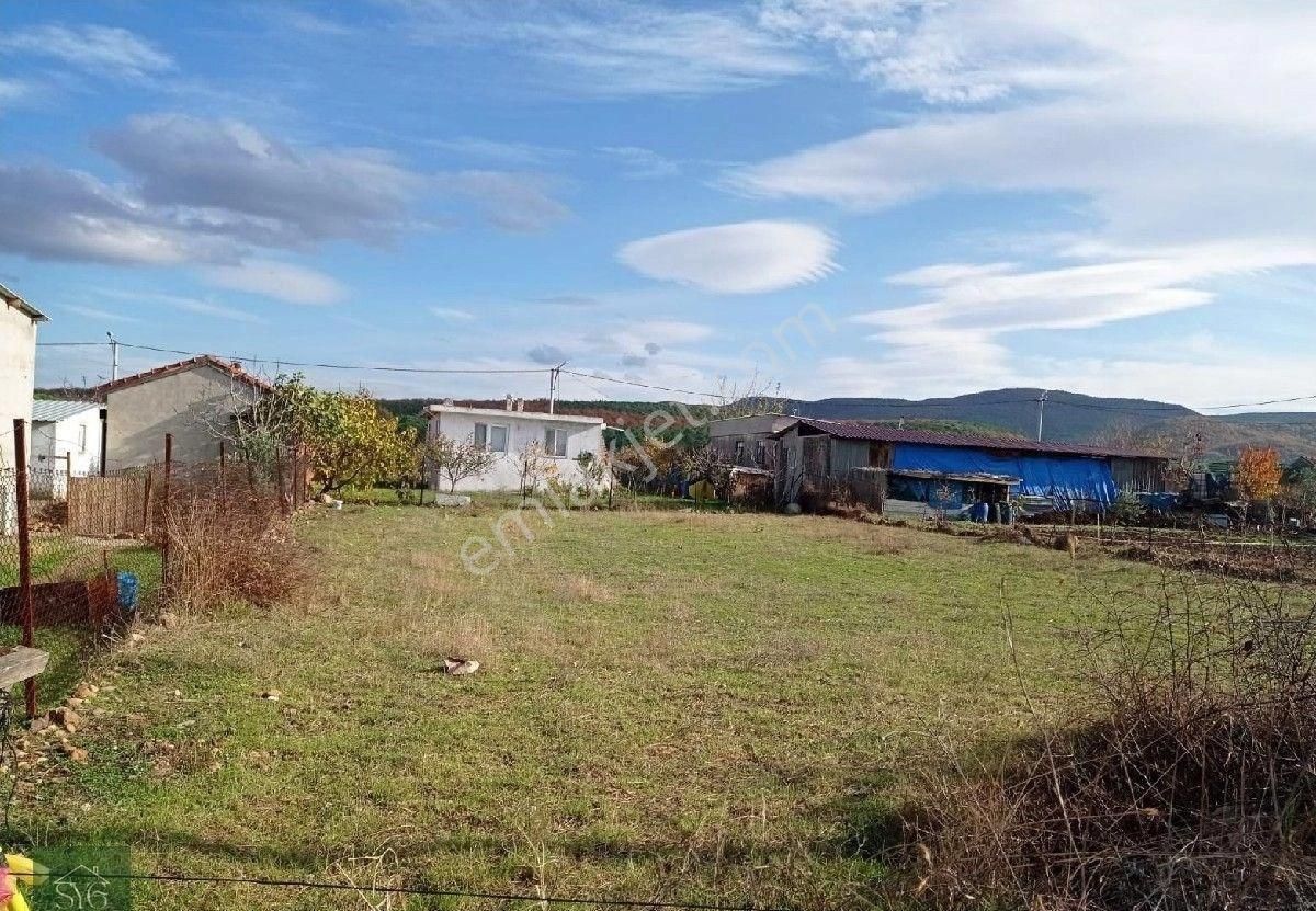 Biga Güvemalan Köyü 495 M² İmarlı Konut Arsası Satılık