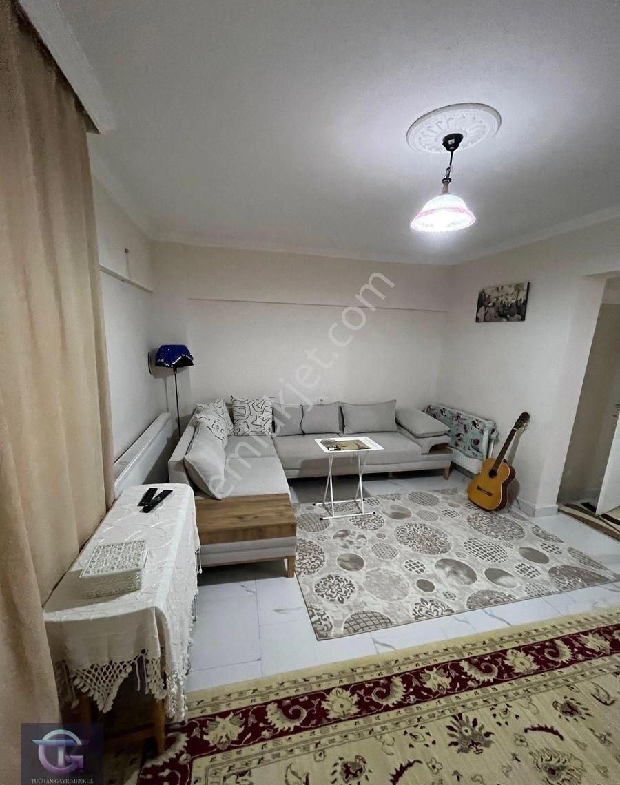 Buca Fırat Mahallesinde Satılık 84 M2 Daire