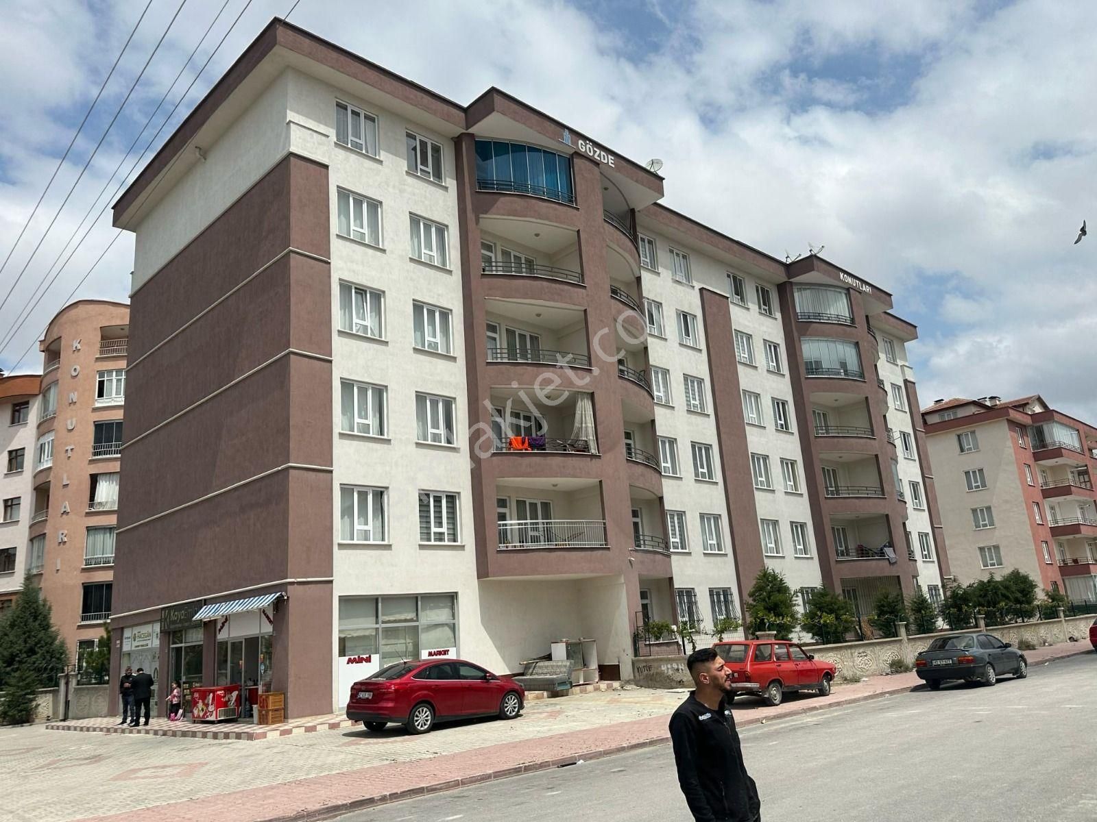 Karatay/fevziçakmak Mah.de Satılık 3+1 Firsat Daire