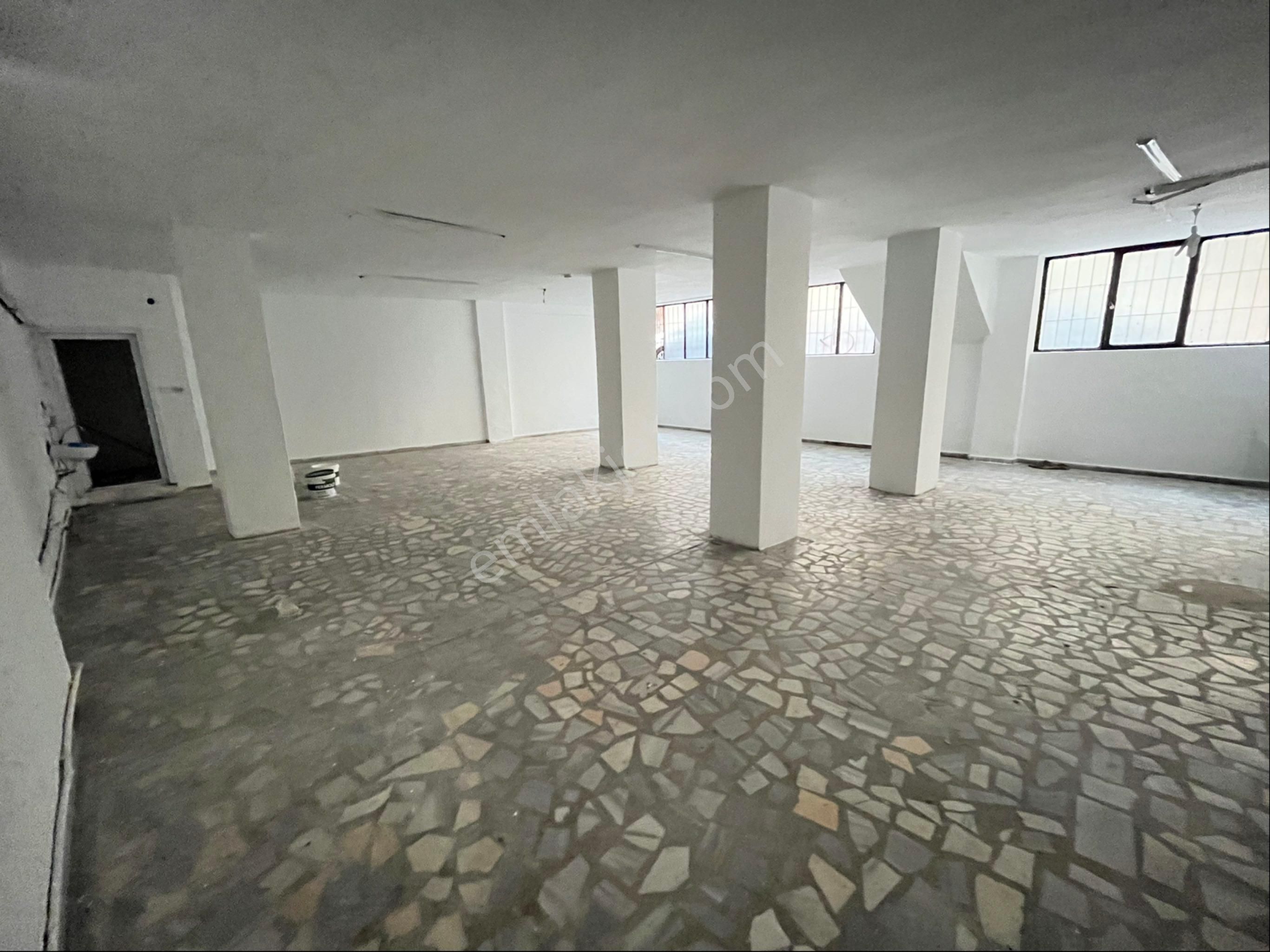 Bahçelievler 135 M2 Kiralık Dükkan - Depo - Mağaza