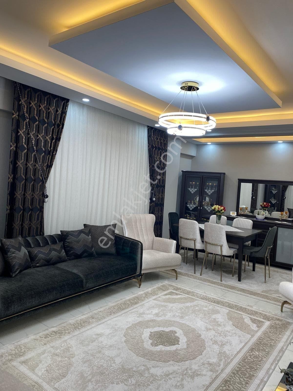 Deregümü 3+1 140 Mt2 Arakat Daire