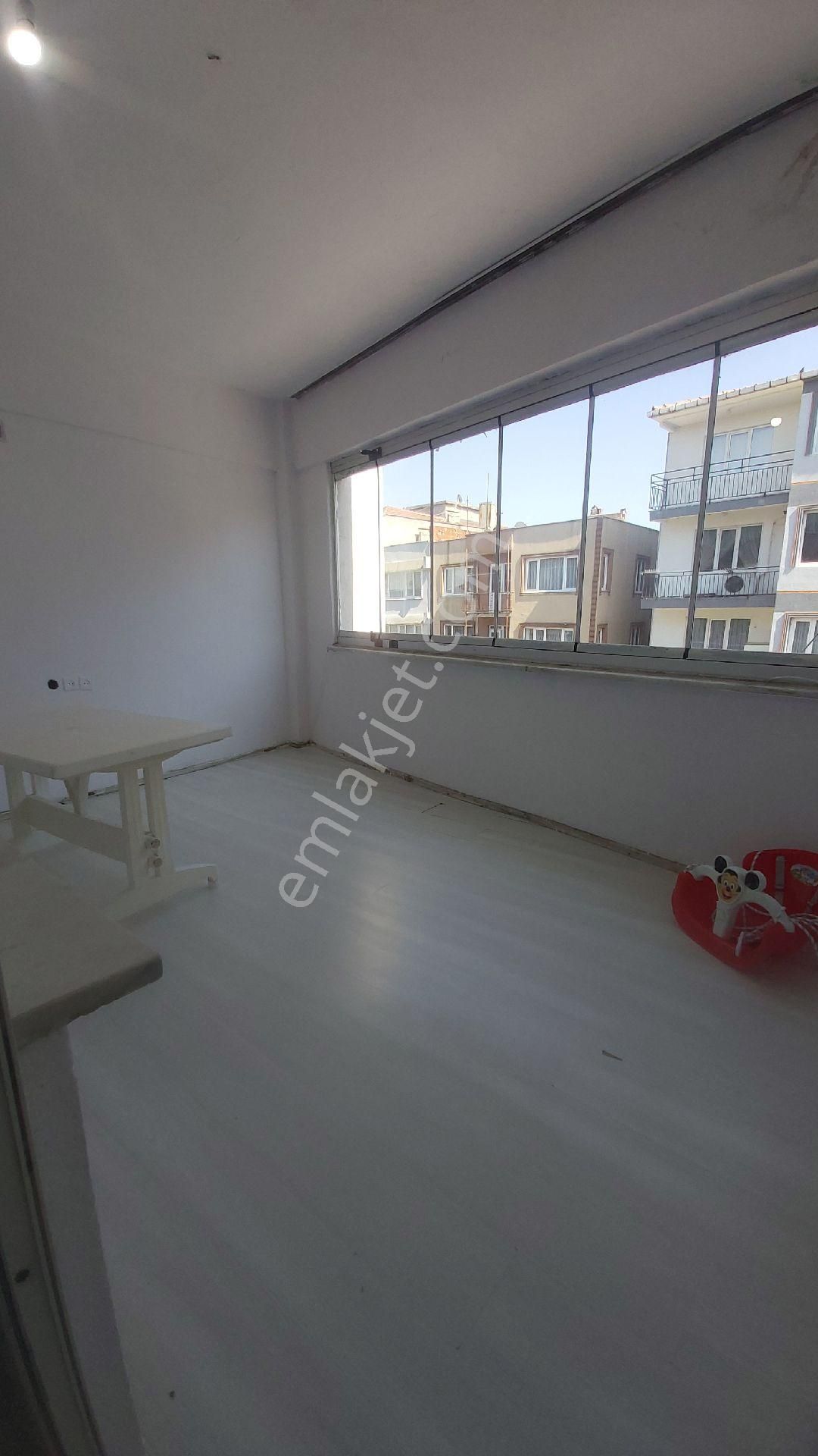 Şeyhmüftü Mahallesinde Cadde Üzerinde Büyük Daire - Görsel 9