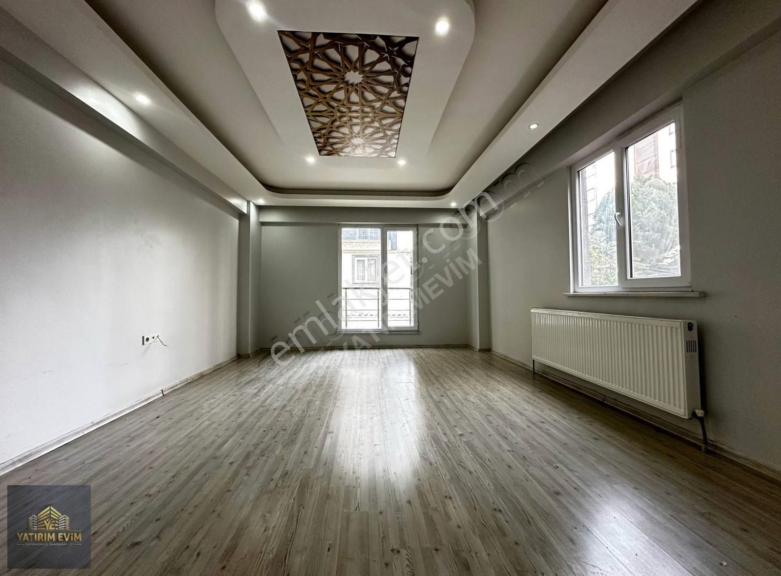 Avm Bölgesinde Balkonlu Bahçe Alanlı Havuzlu E.banyolu Lüx 2+1 - Görsel 30