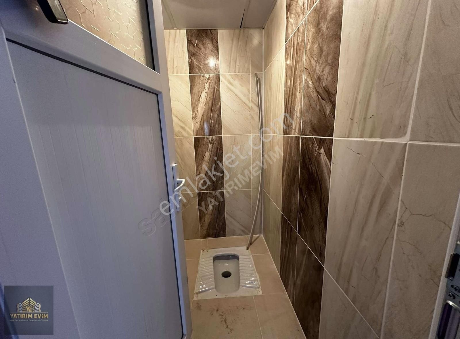 Süper Konumda Kat Mülkiyetli Kombili Öncephe Ara Kat Geniş Daire - Görsel 26