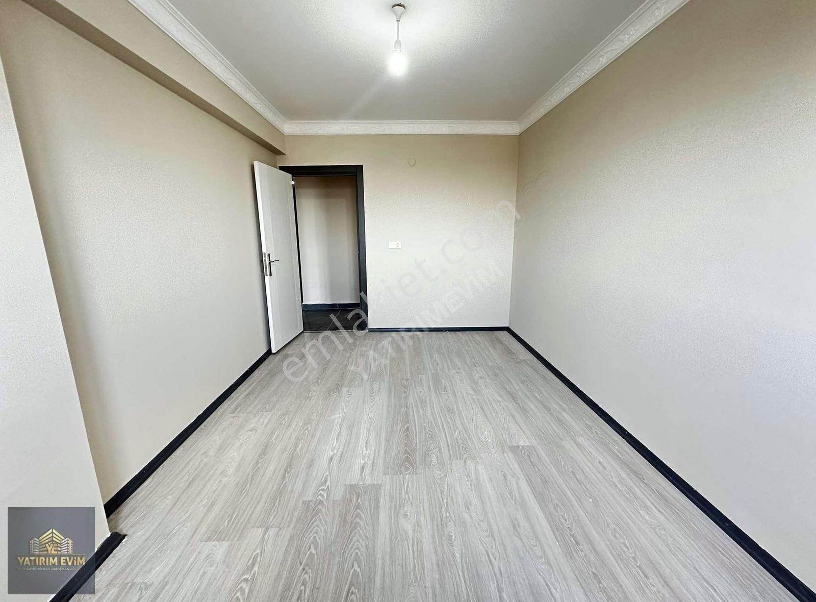 Süper Konumda Kat Mülkiyetli Kombili Öncephe Ara Kat Geniş Daire - Görsel 14