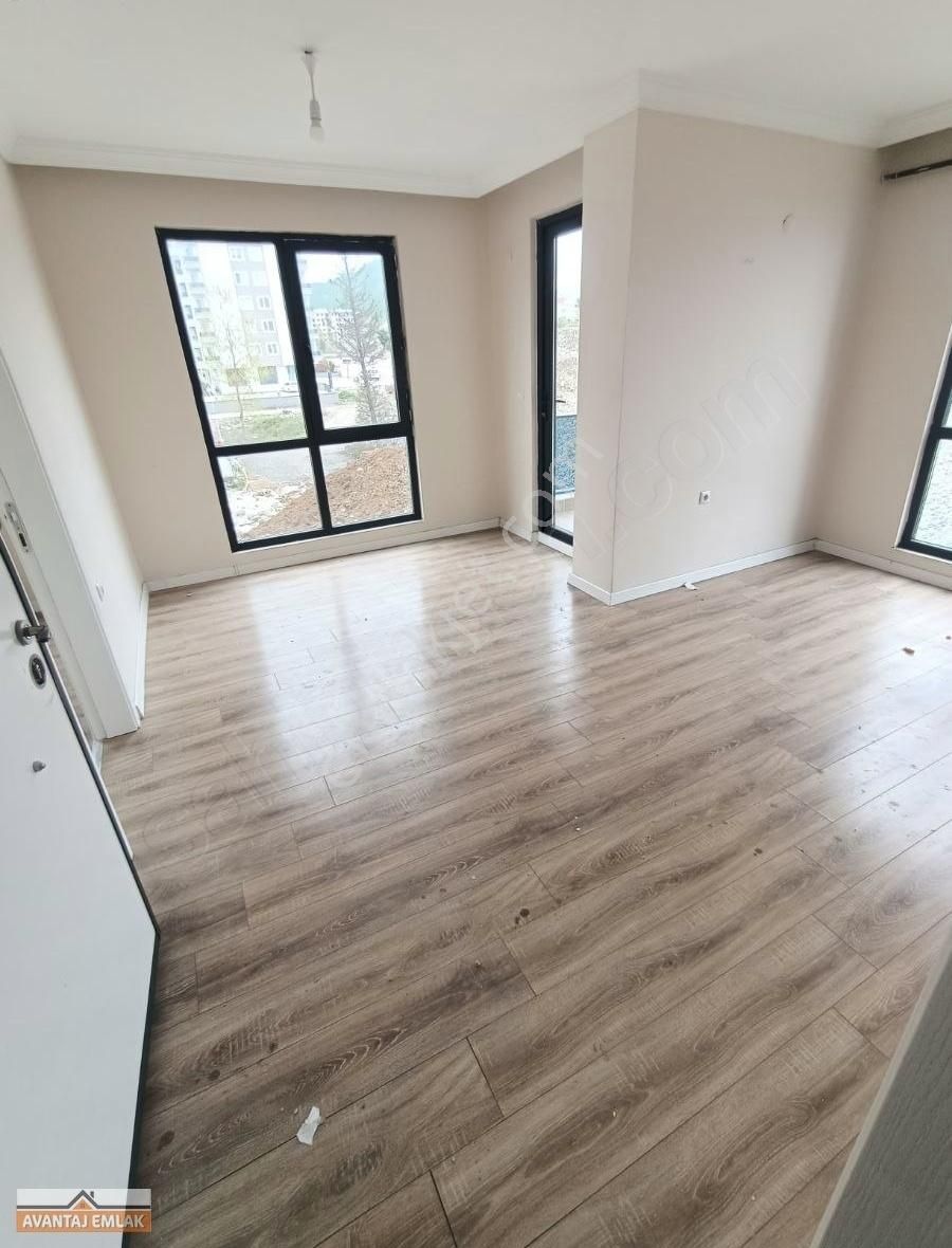 Turnasuyu Mahallesinde Kiralık Kullanışlı Geniş 1+1