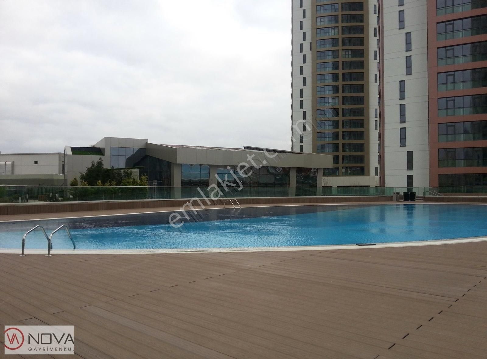Nova Ataşehir Brandium Residence Metro Yakın Ankastreli Boş 1+1