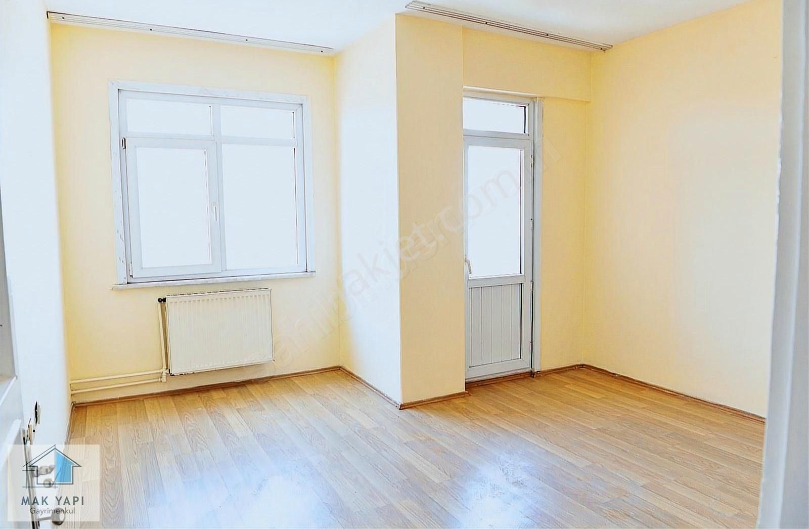 Mak Gayrimenkul'den Çavuşuğlu Mah.'de 3+1 Kiralık Daire