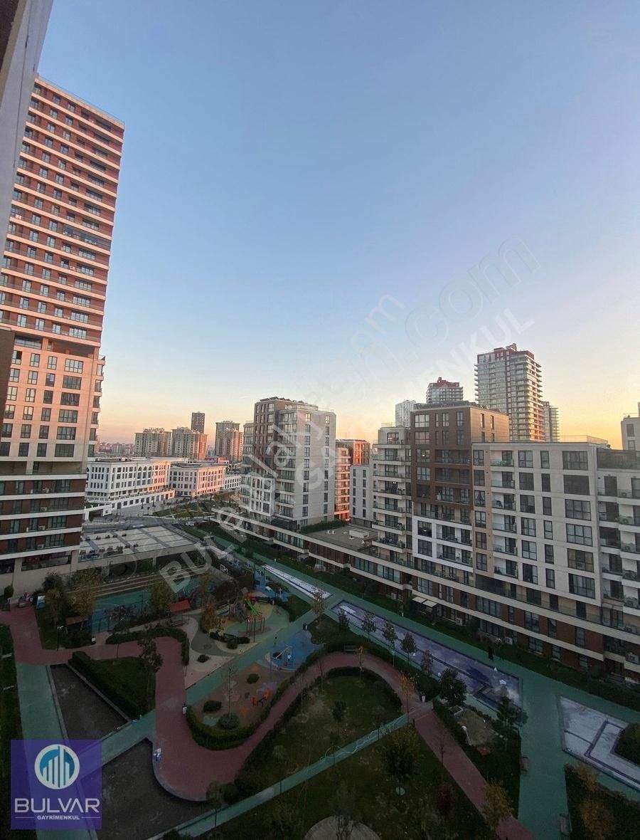 Başakşehir Evvel İstanbul 'boş Peyzaj Balkonlu Satılık 3+1 Daire