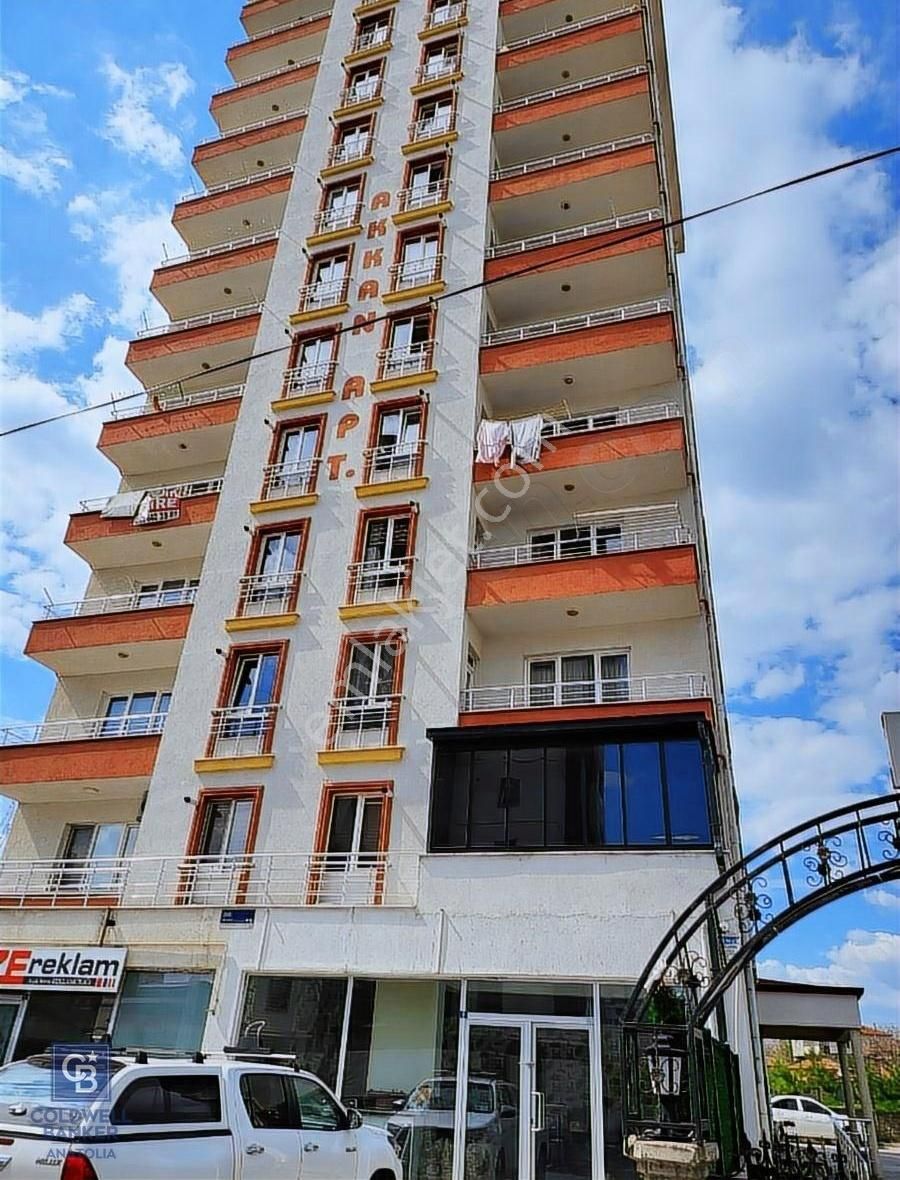 Uğurevlerde 3+1 Satılık Lüx Daire