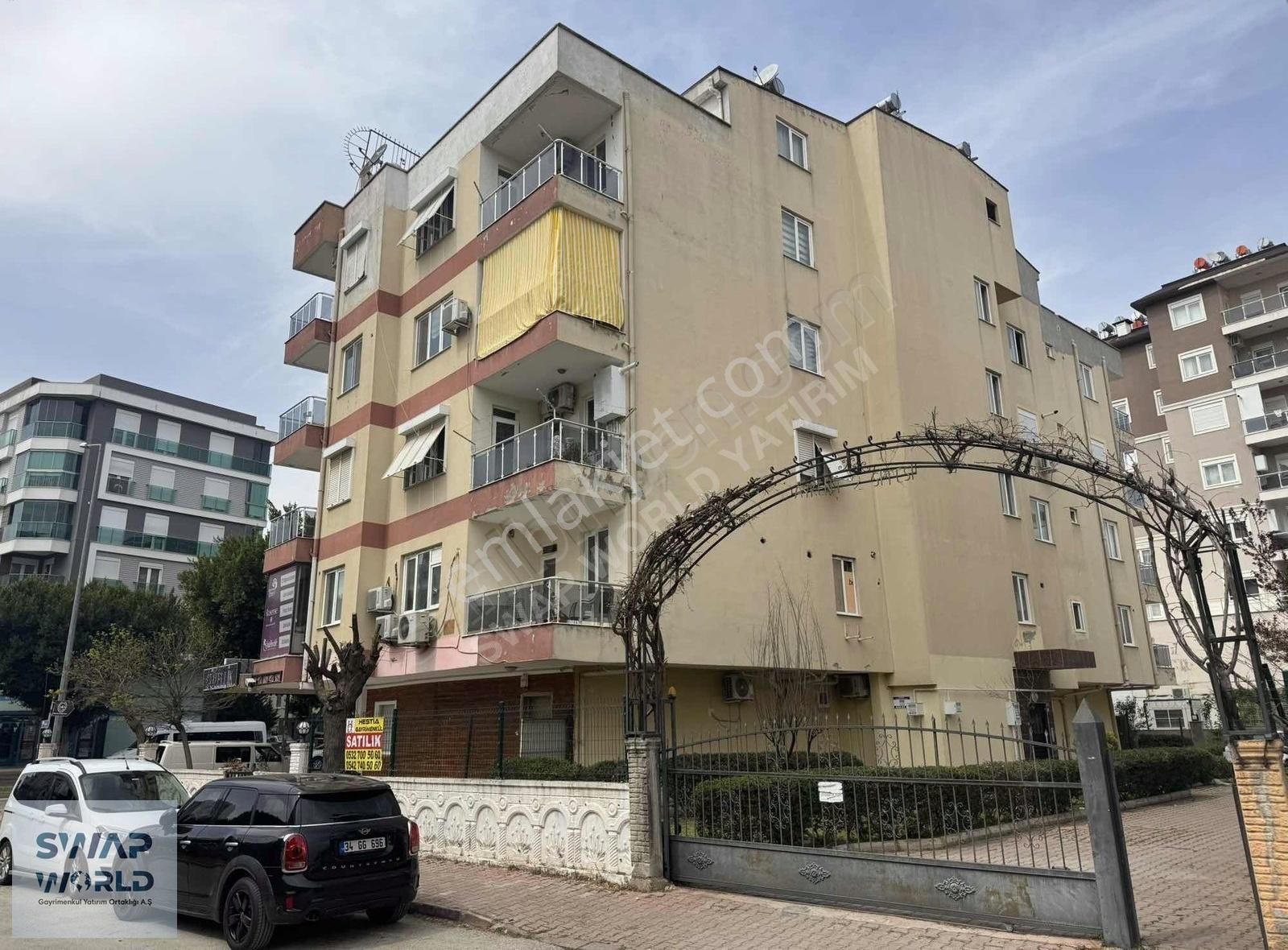 Mehmetçik Mah. Termessos Bulvarında Satılık İçi Full Yapılı 2+1