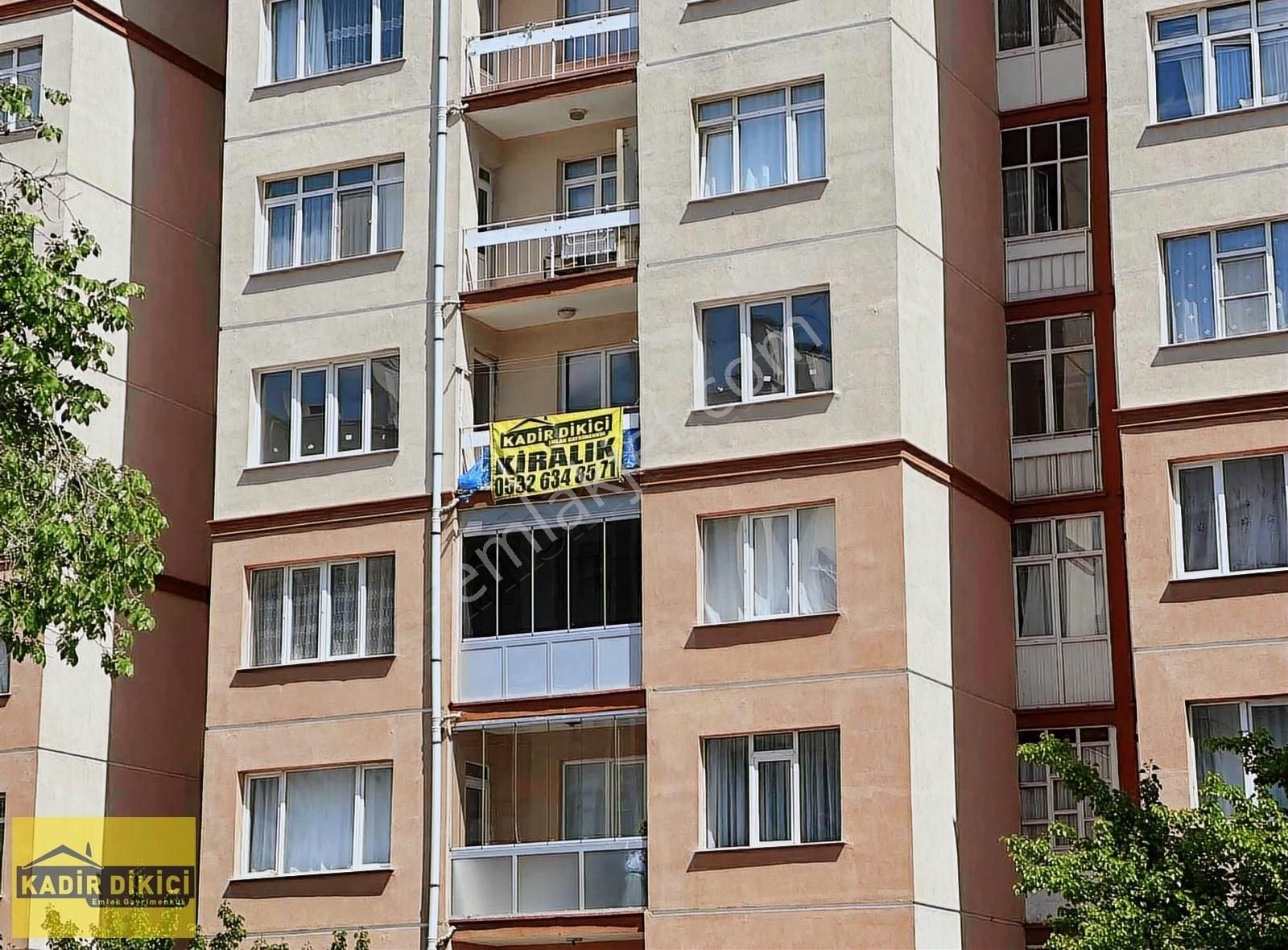 Kadir Dikici'den Nişantaşı Mahallesinde Kiralık Arakat 2+1 Daire