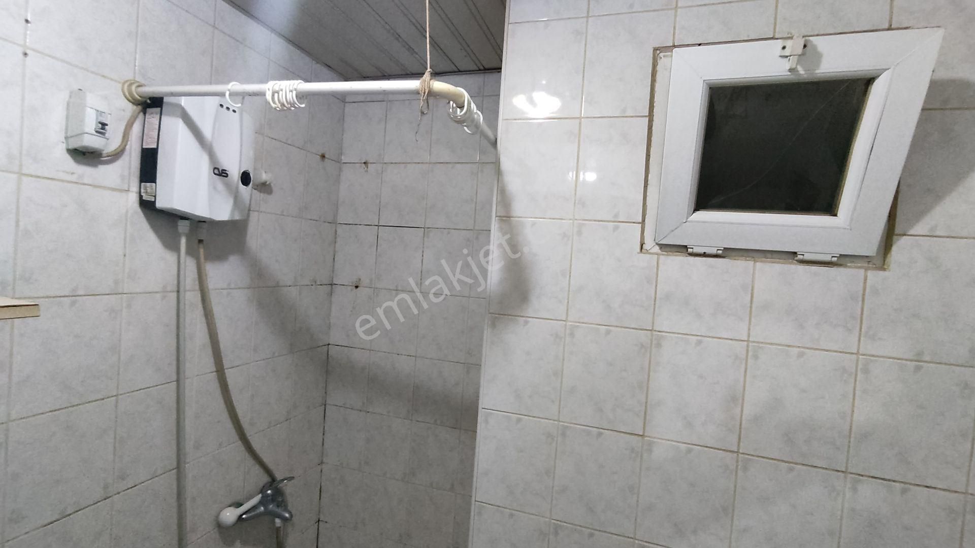 Altın Emlak'tan Yenişehir Kaymakamlık Binası Arkasında Eşyalı 1+1