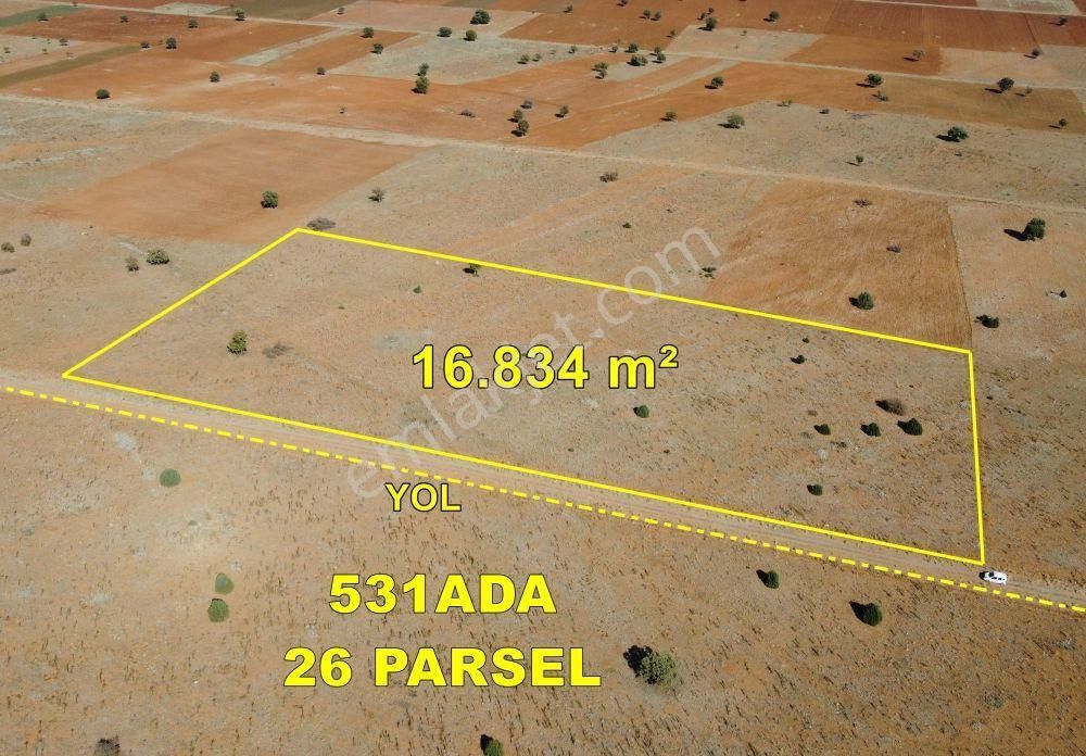 Akören Ağalar Mahalesinde 16.834 M² Tek Tapulu Meraya Cephe Arazi