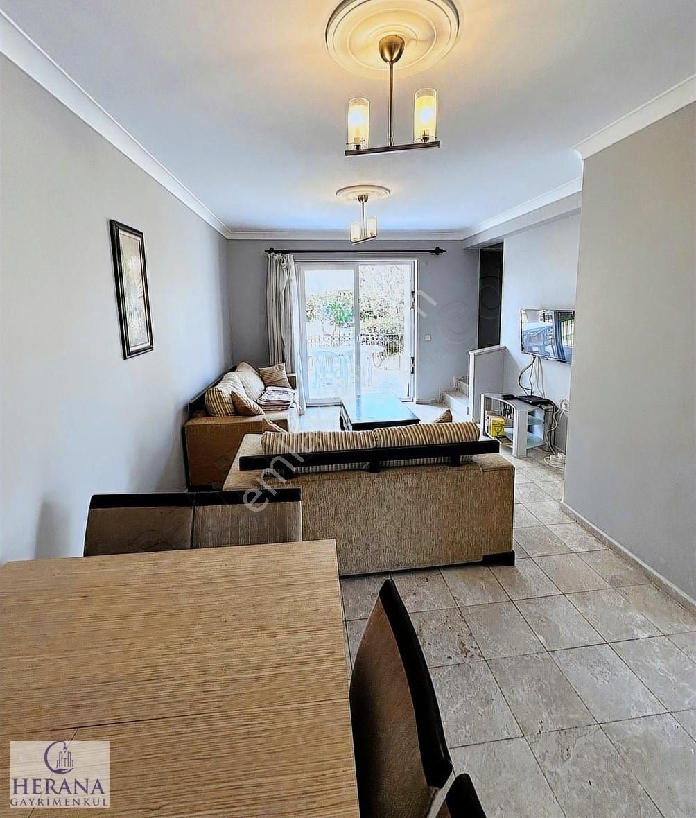 Sahile 300m. Havuzlu Nezih Site İçerisinde Satılık Köşe Villa - Görsel 23