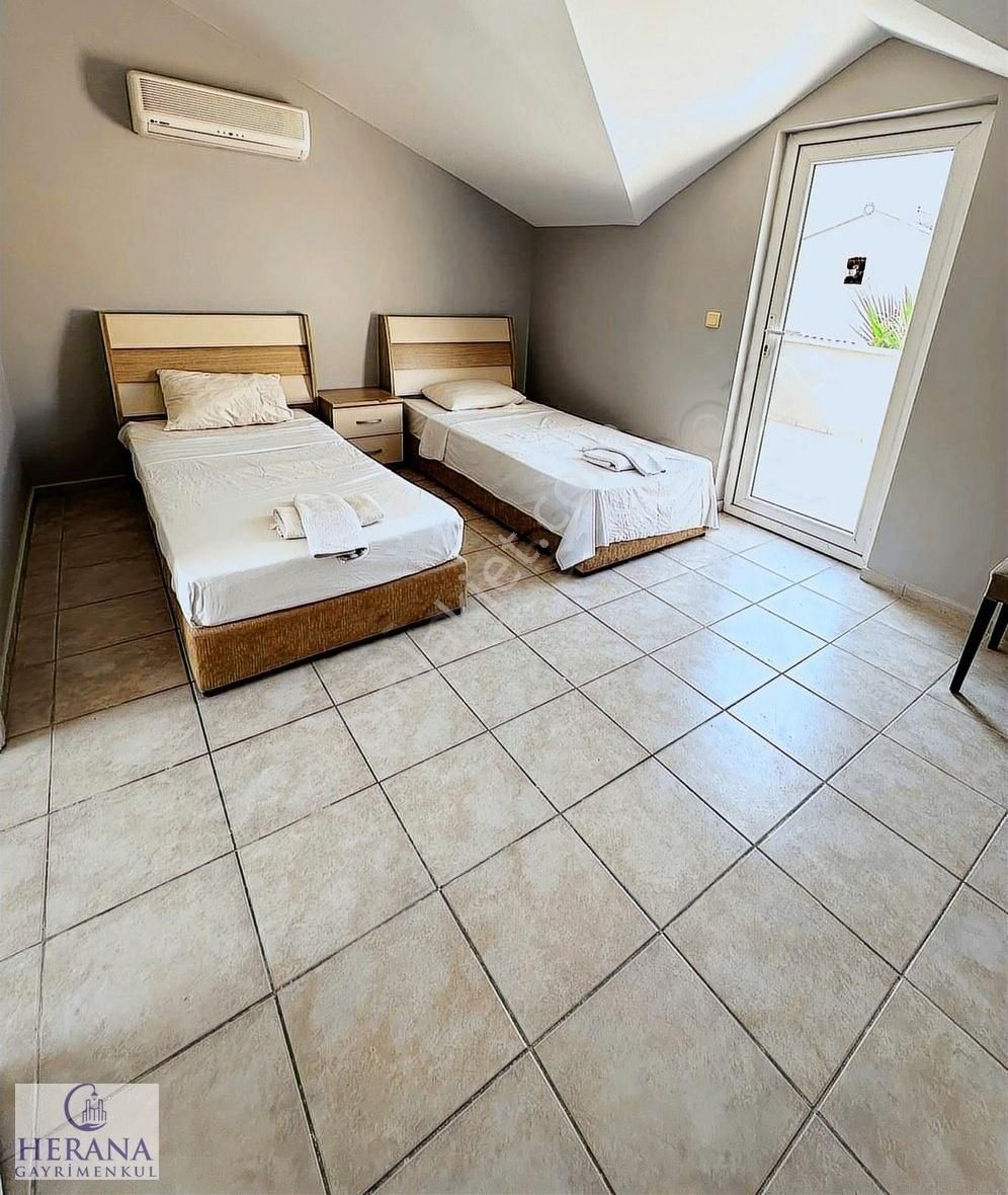 Sahile 300m. Havuzlu Nezih Site İçerisinde Satılık Köşe Villa - Görsel 24