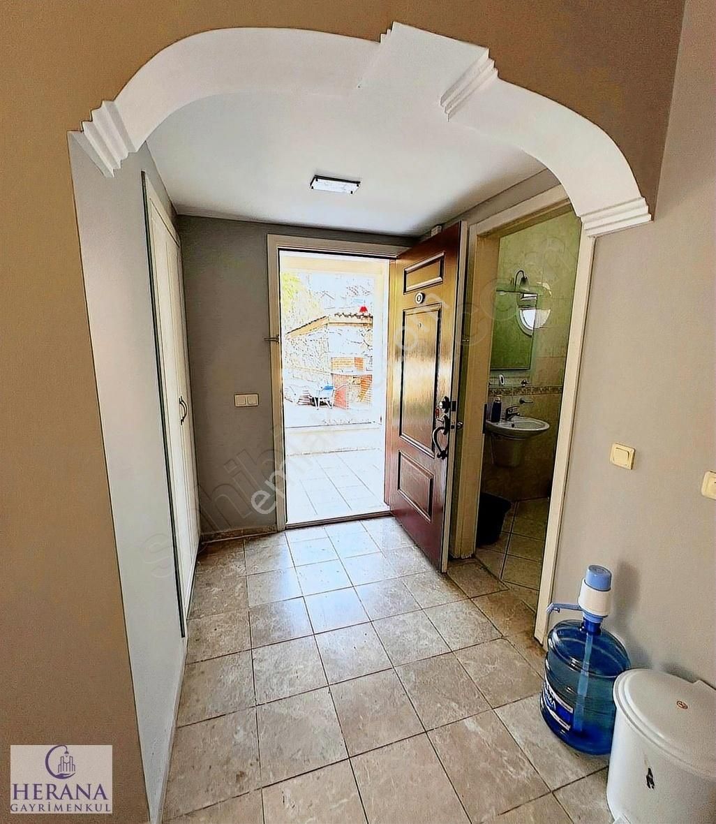 Sahile 300m. Havuzlu Nezih Site İçerisinde Satılık Köşe Villa - Görsel 11