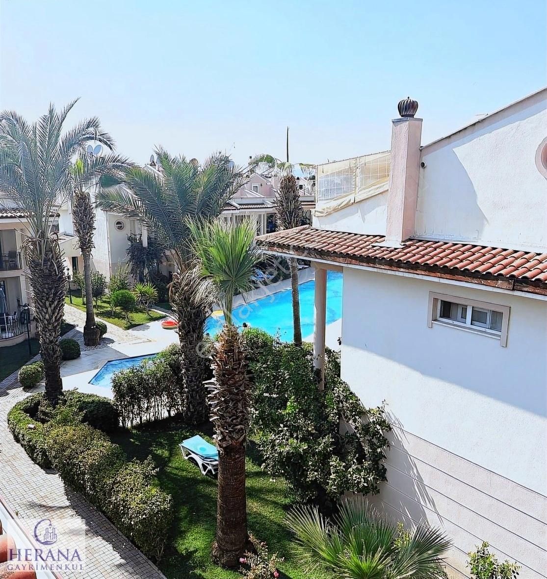 Sahile 300m. Havuzlu Nezih Site İçerisinde Satılık Köşe Villa - Görsel 13