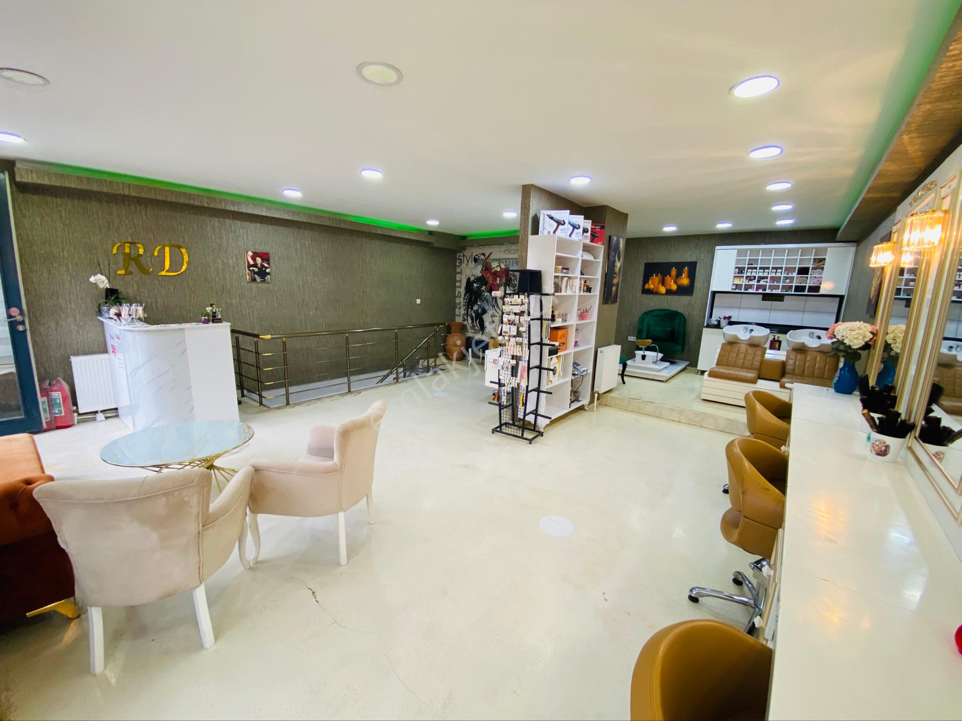 Devren Mülkiyetiyle Birlikte Satılık Bayan Kuaförü Ve Malzemeleri - Görsel 6