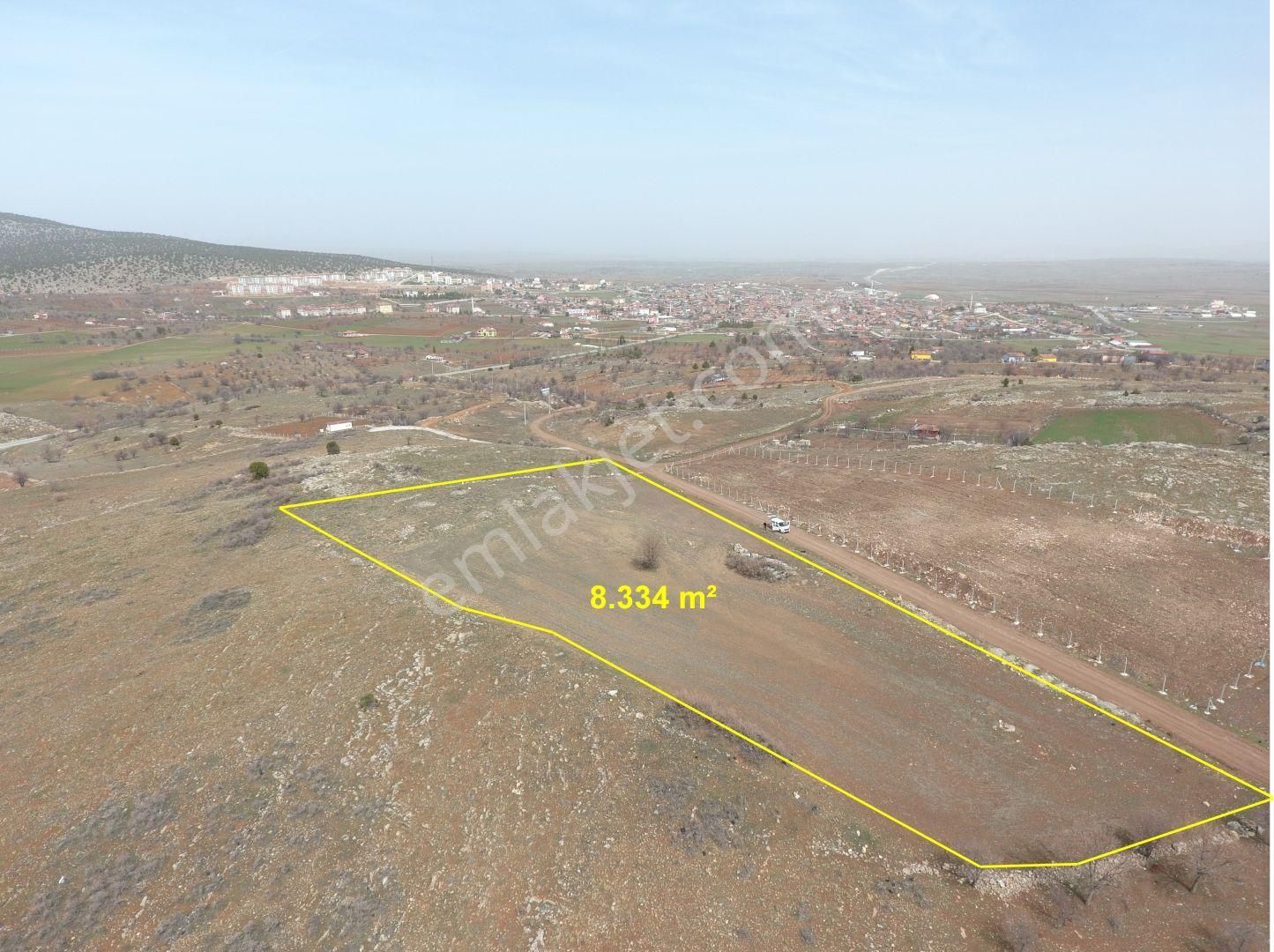 Konya / Akören / Ağalar Mahallesinde 8.334 M² Müstakil Tarla