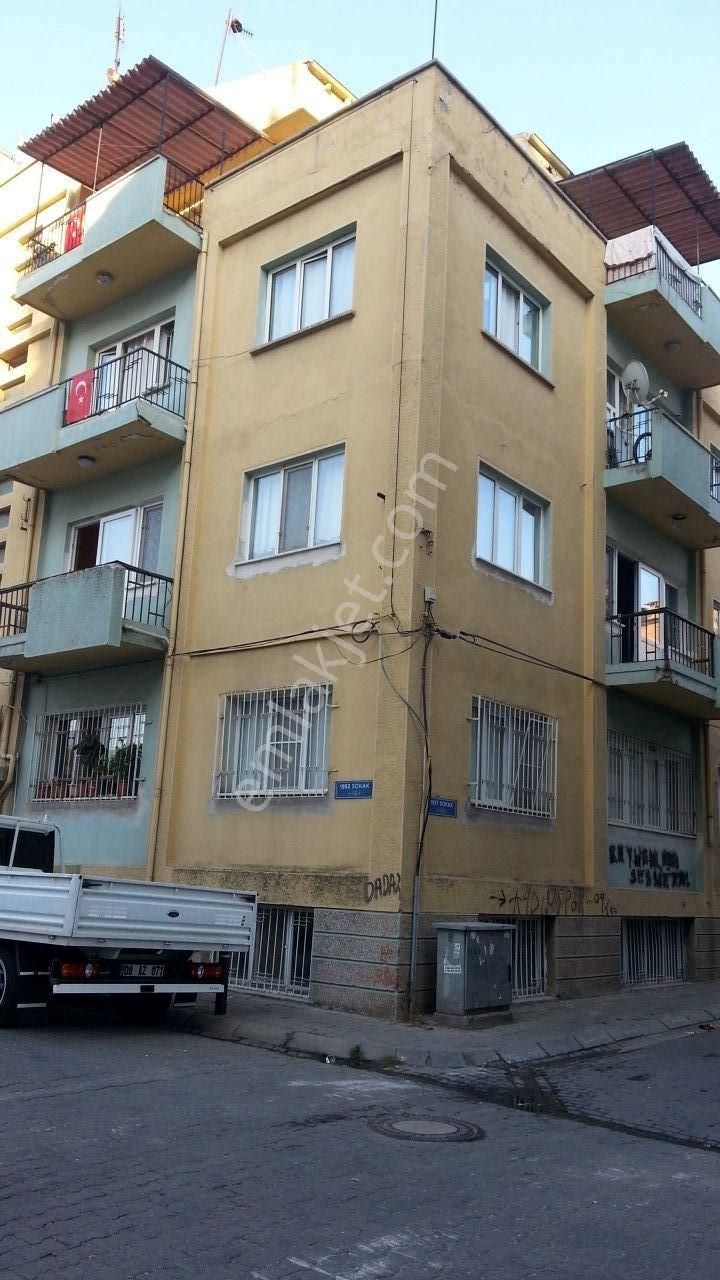 Aydın Cumhuriyet Mahallesinde 3+1 Köşe Daire