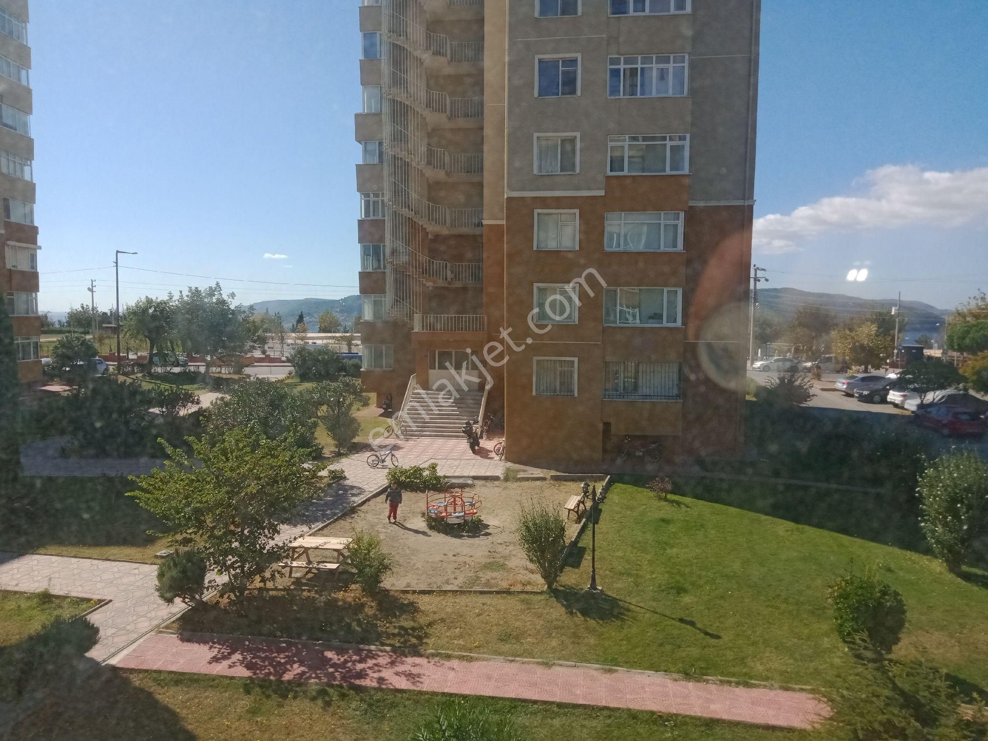 Çanakkale Esenler Satılık 3+1