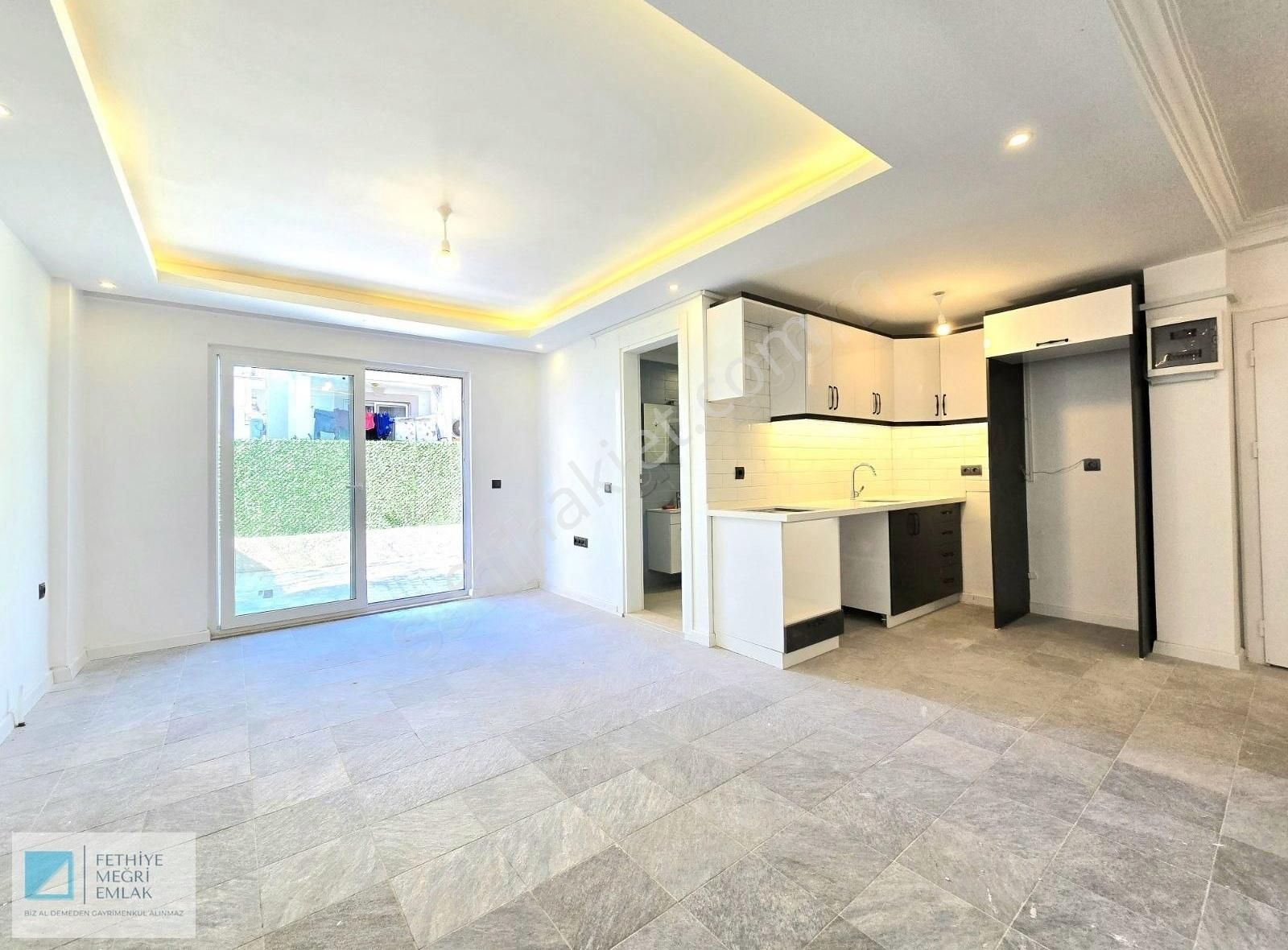 Fethiye Taşyaka'da Kiralık Geniş 1+1 70m2 Sıfır Bahçeli Daire