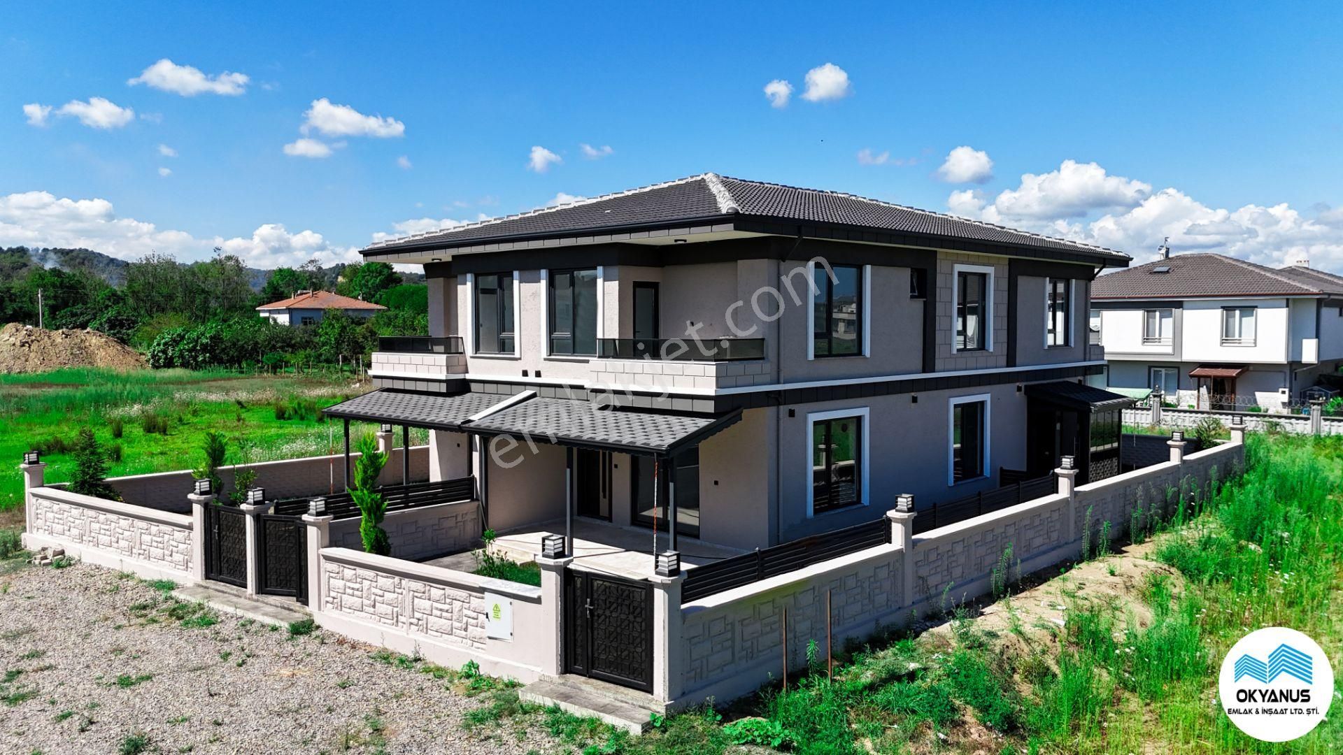 🌻🌿 Sade, Şık Ve Doğayla İç İçe 3+1 Müstakil Bahçeli Villa! 🏡💚