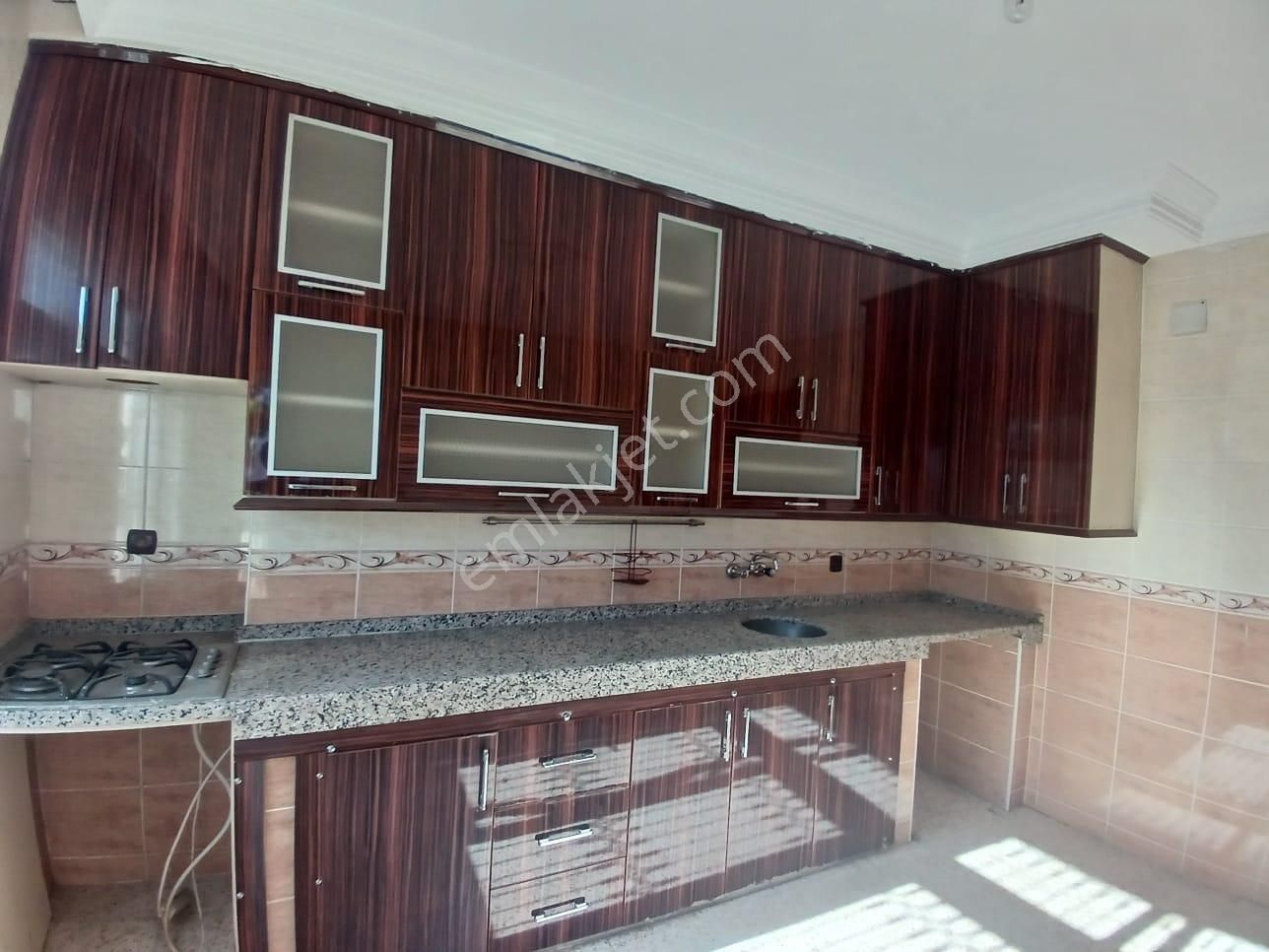 Adana Gürselpaşa Geniş Müstakil 2+1 Kiralık Daire !! Açıklamayı Okuyun Aramadan Önce !!