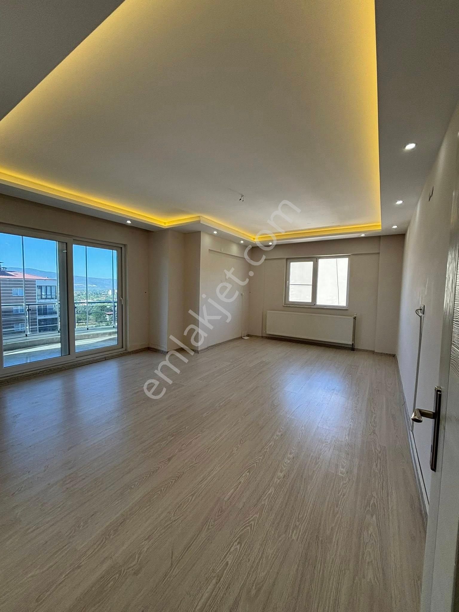 🏡 Yıldıztepe’de Rüya Gibi Bir Yaşam Sizi Bekliyor! 🌟 3+1 Süper Lüks Kiralık Daire – 20.000 Tl