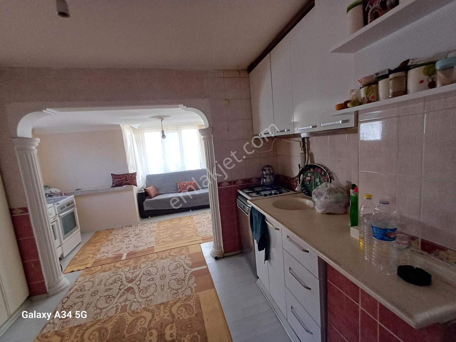 Muradiye Mahallesi 🏡 ✅2+1 90 M2 6 Katlının 6 Katı ❇️ Açık Mutfak