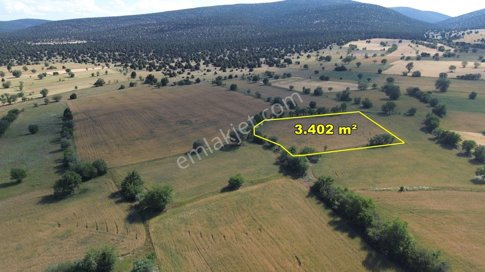 Akören / Karahüyük De 3.402 M² Satılık Kupon Tarla