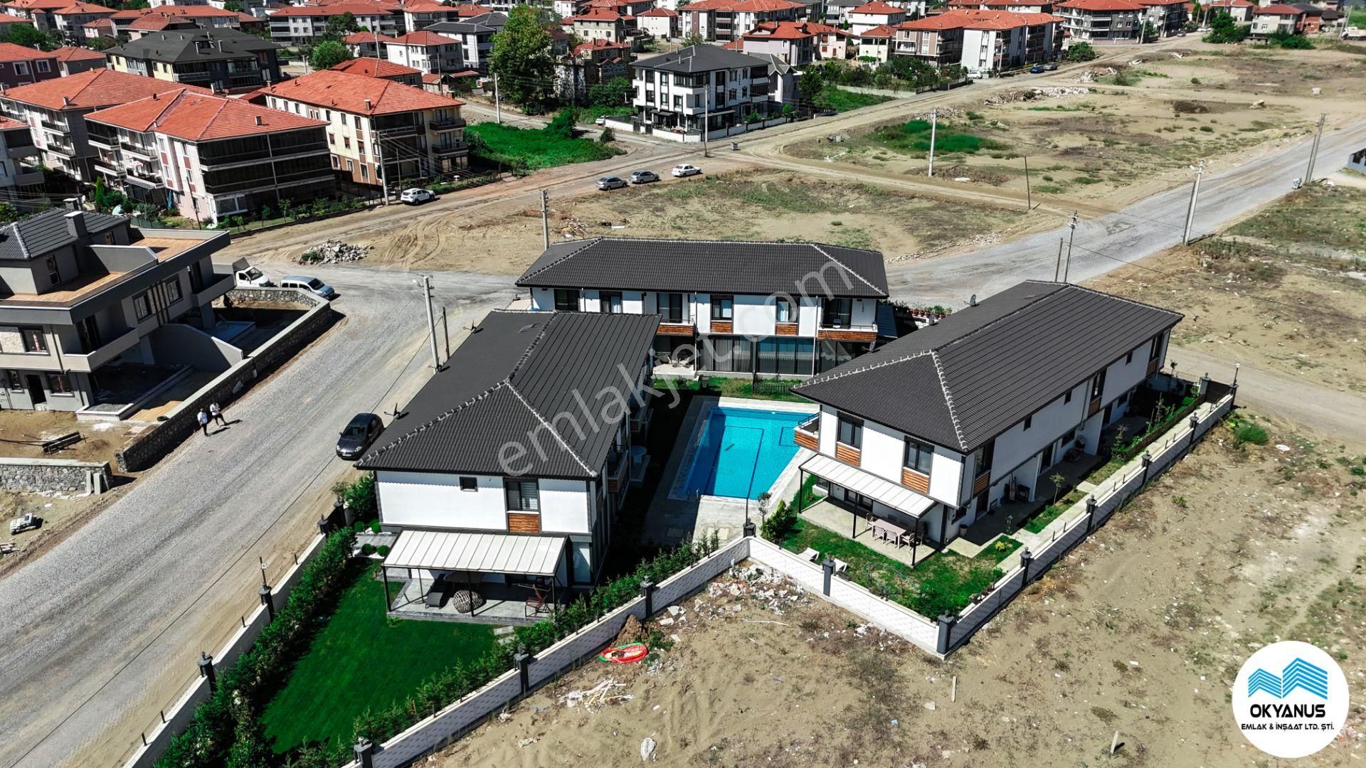 🏠💦 Havuz Kenarında Lüks Yaşam! 3+1 Villa, Site İçinde 🌴✨