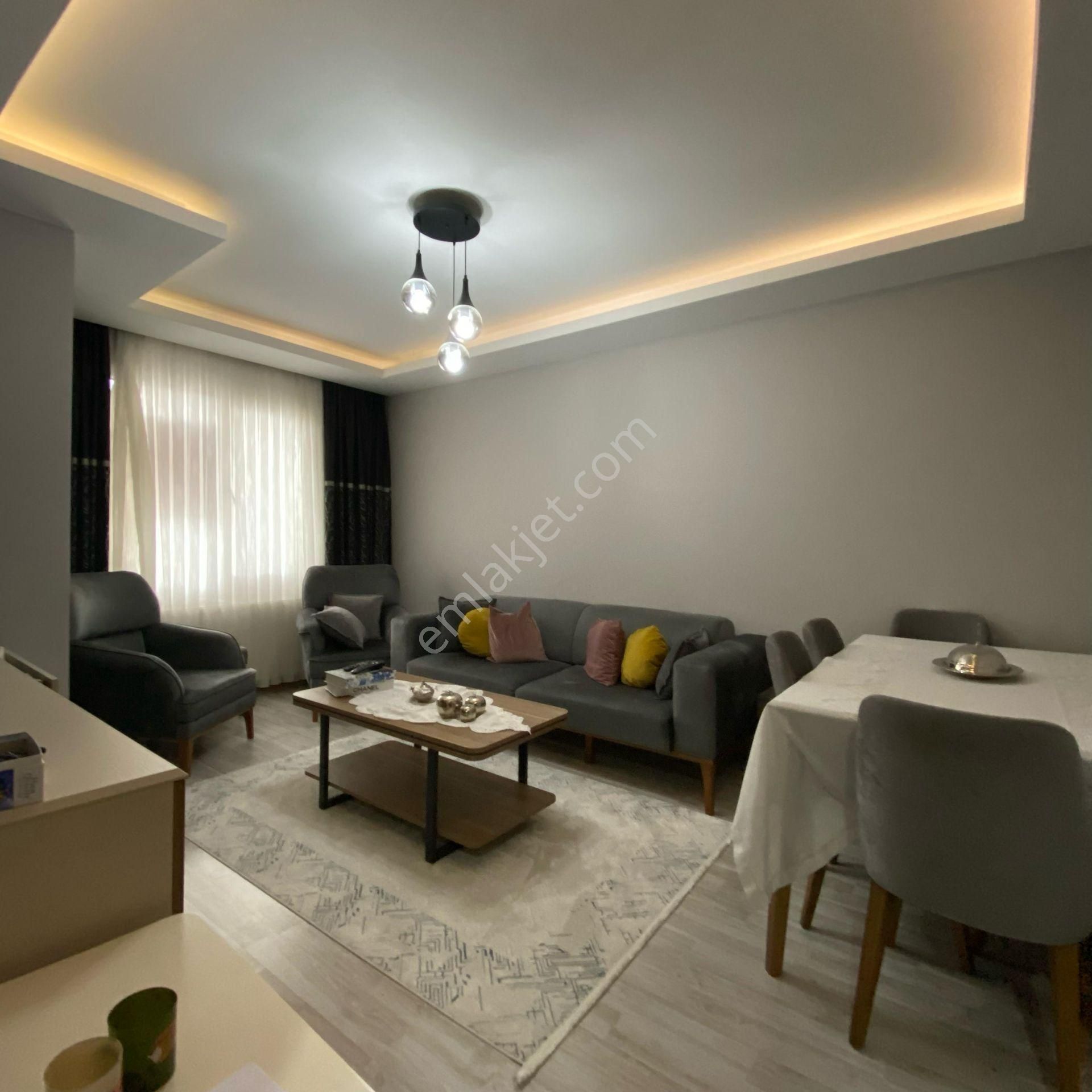 Esenyurt Park Evlerinde 3+1 Teraslı Şık Tasarımlı Dublexs
