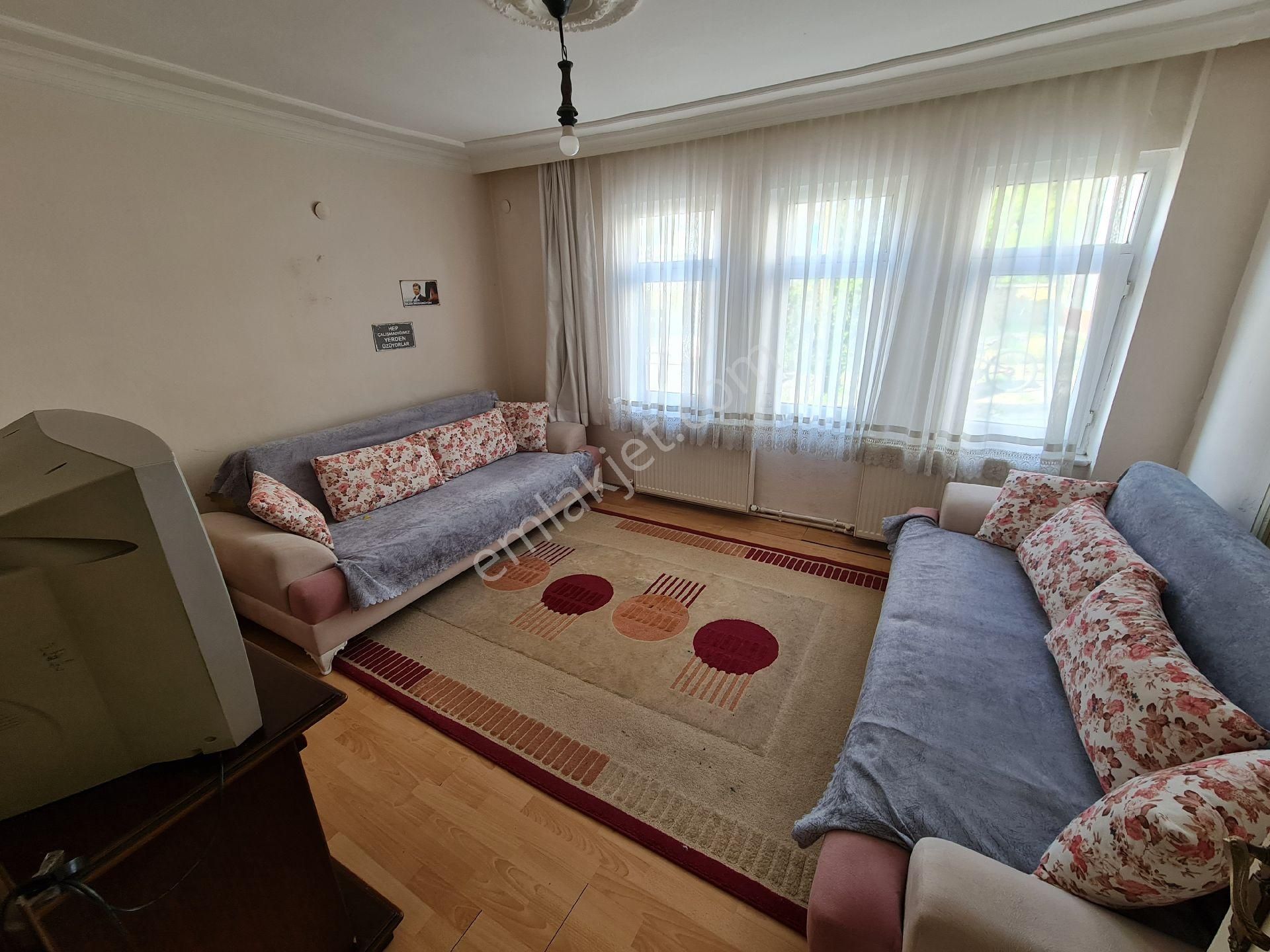 Kastamonu Merkez Beyçelebi Olukbaşında Eşyalı 2+1 Kiralık Daire