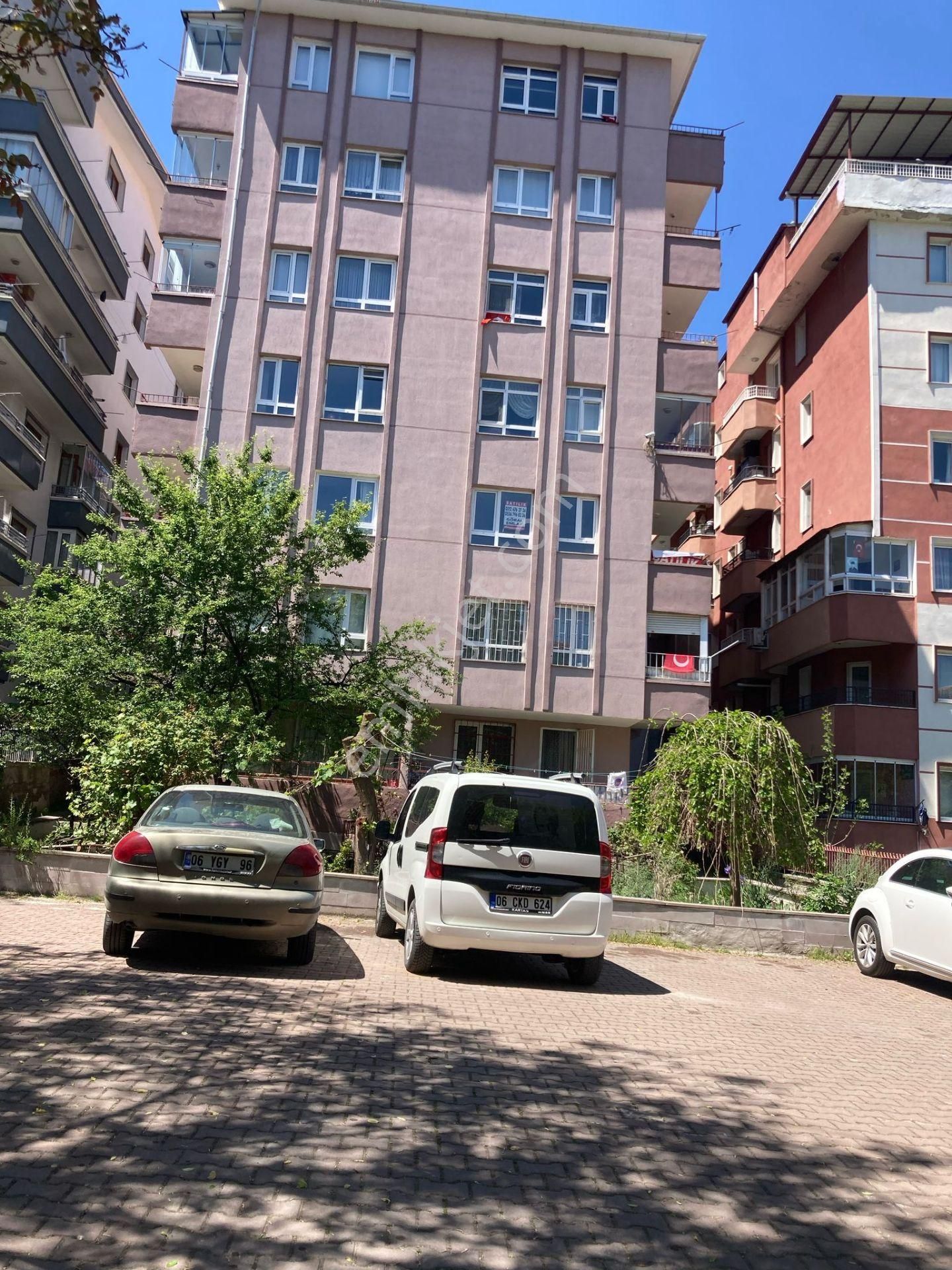 Göral Emlaktan 3+1 Full Yapılı Park Manzaralı Çetin Emeç Yakını Ara Kat Kombili
