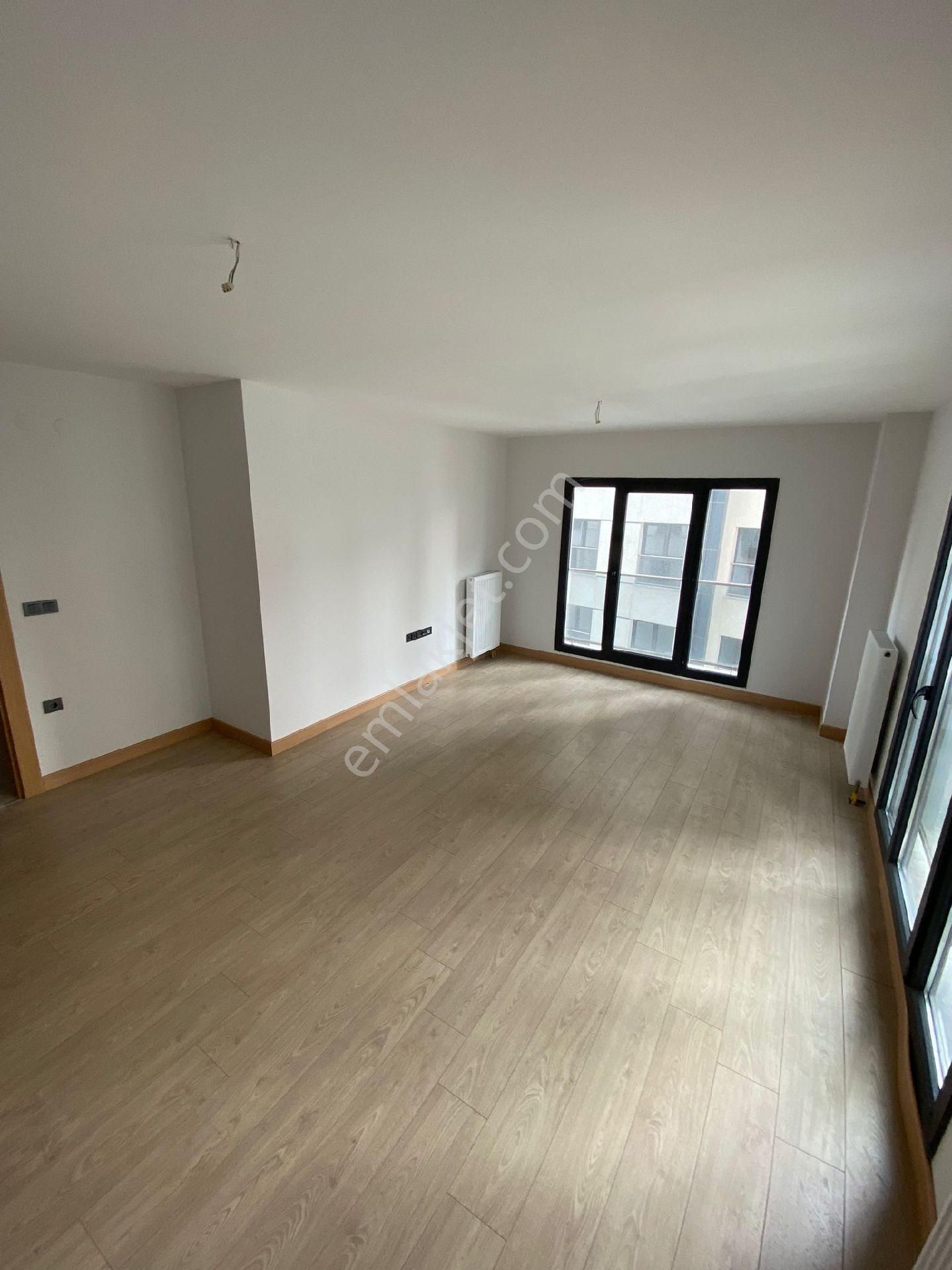 Demirkapıda Sitede 3+1 Satılık Daire