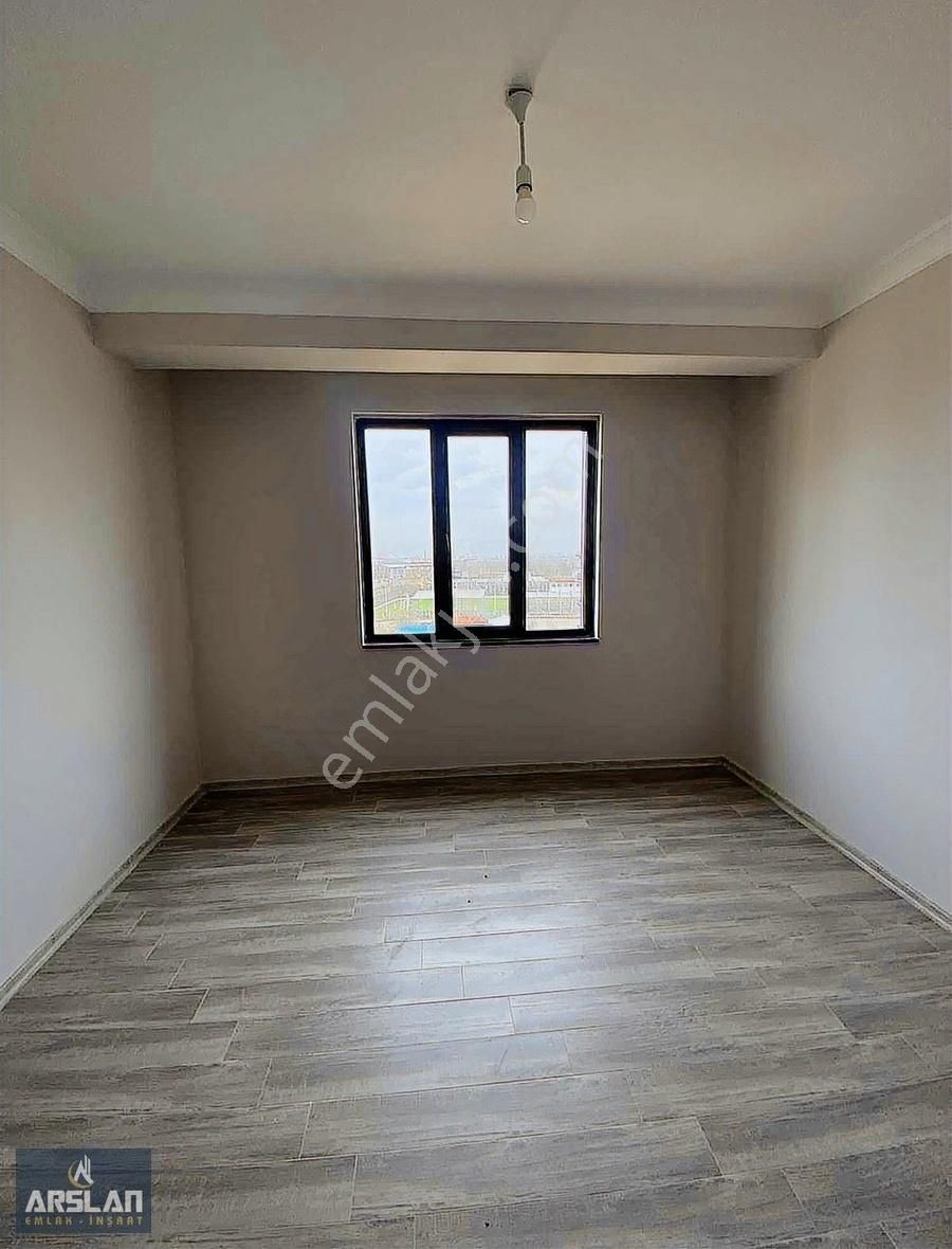 Arslan Emlak'tan İnegöl Yeniceköy De Satılık 2+1 Daire - Görsel 8