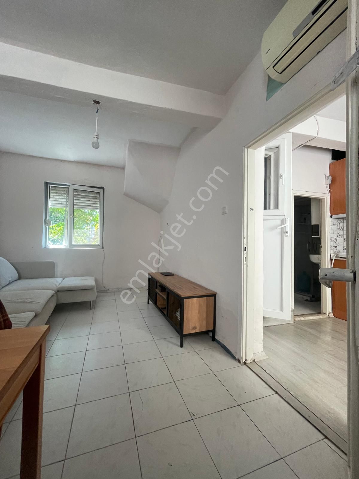 Premar Ayvada'dan Ayvalık Merkez'de Teraslı 2 Katlı 2+1 Taş Rum Evi - Görsel 9