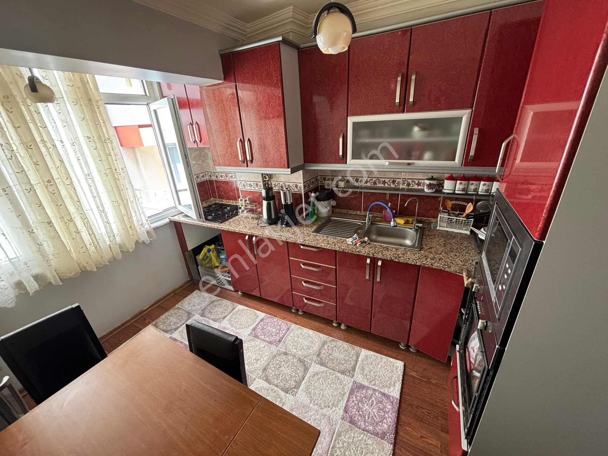 🏡 Uncuboz Mahallesi 🏡 ✅3+1 90 M2 5 Katlının 3 Katı ❇️ Kapalı Mutfak
