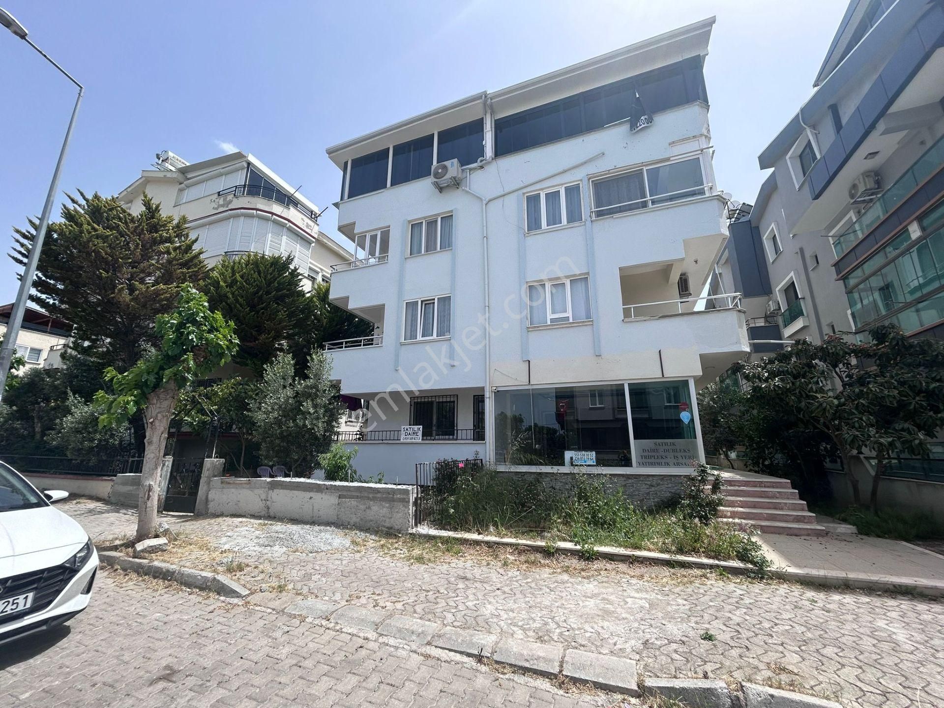 Didim Efelerde Denize Yakın Ara Kat Ön Cephe Satılık 2+1 Daire
