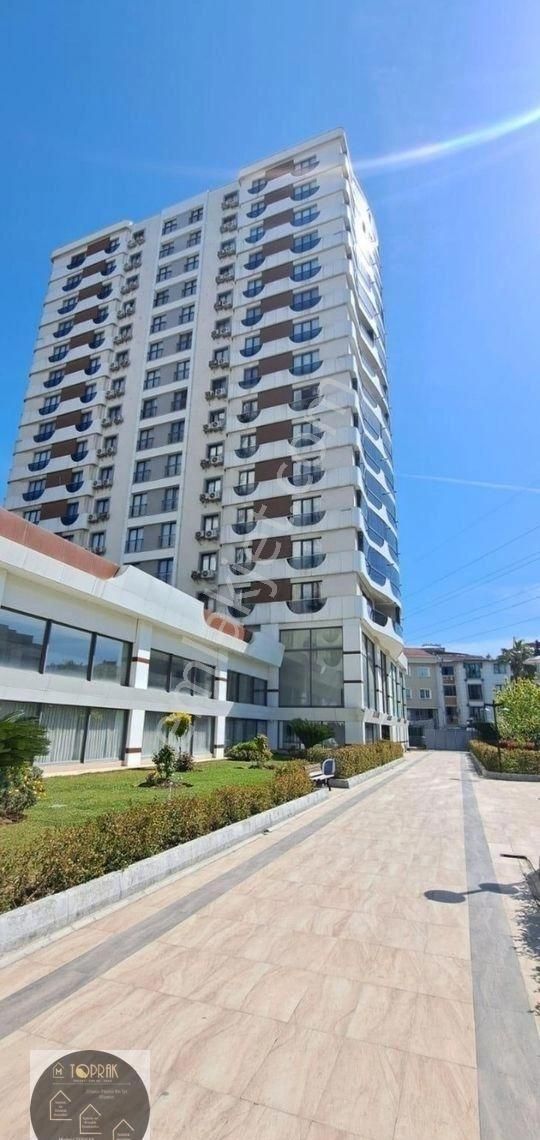 Toprak İnşaat & Emlak'tan Güneşlide Deniz Manzaralı Lüks Daire