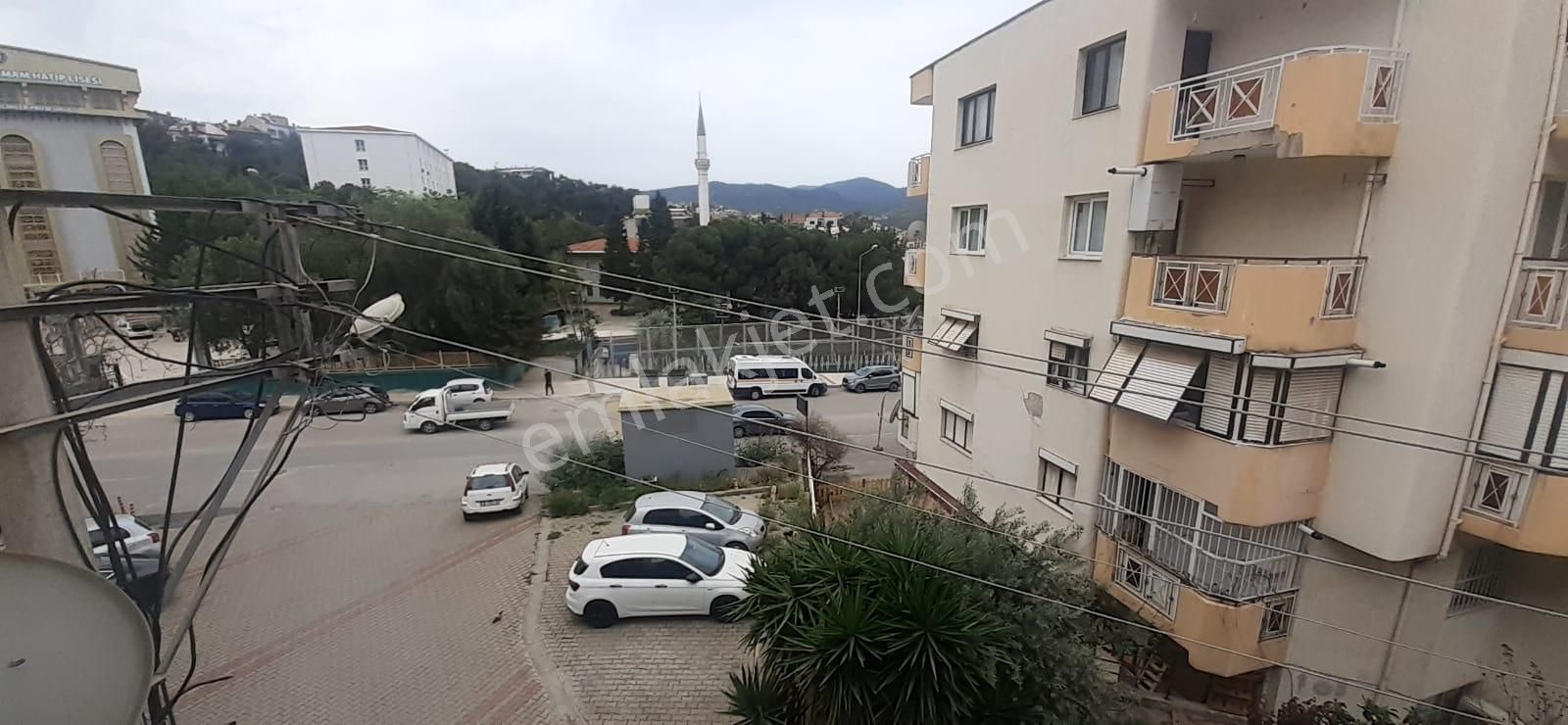 Basın Sitesinde Doğalgazlı Bakımlı Ferah Daire - Görsel 15