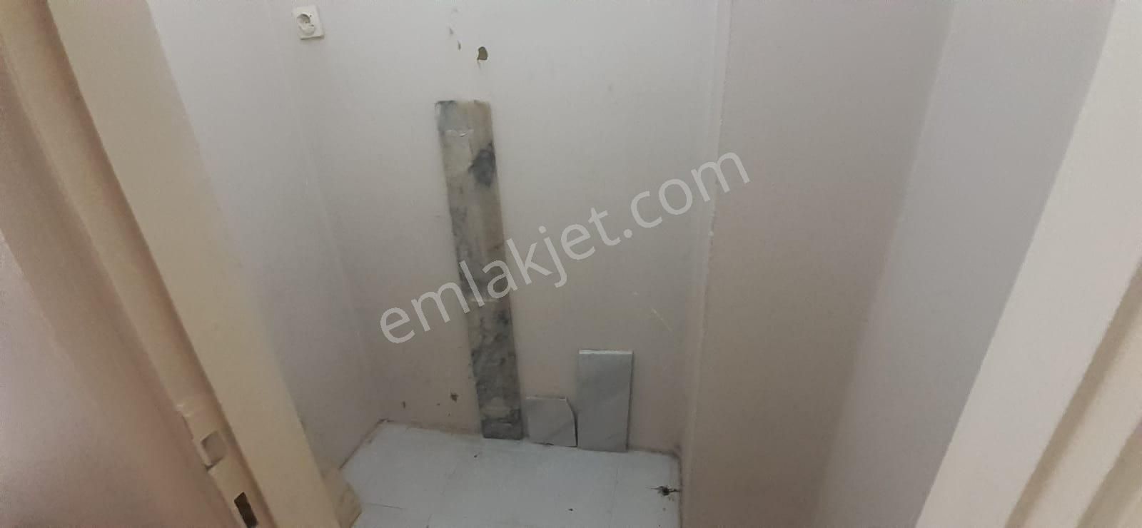 Basın Sitesinde Doğalgazlı Bakımlı Ferah Daire - Görsel 7