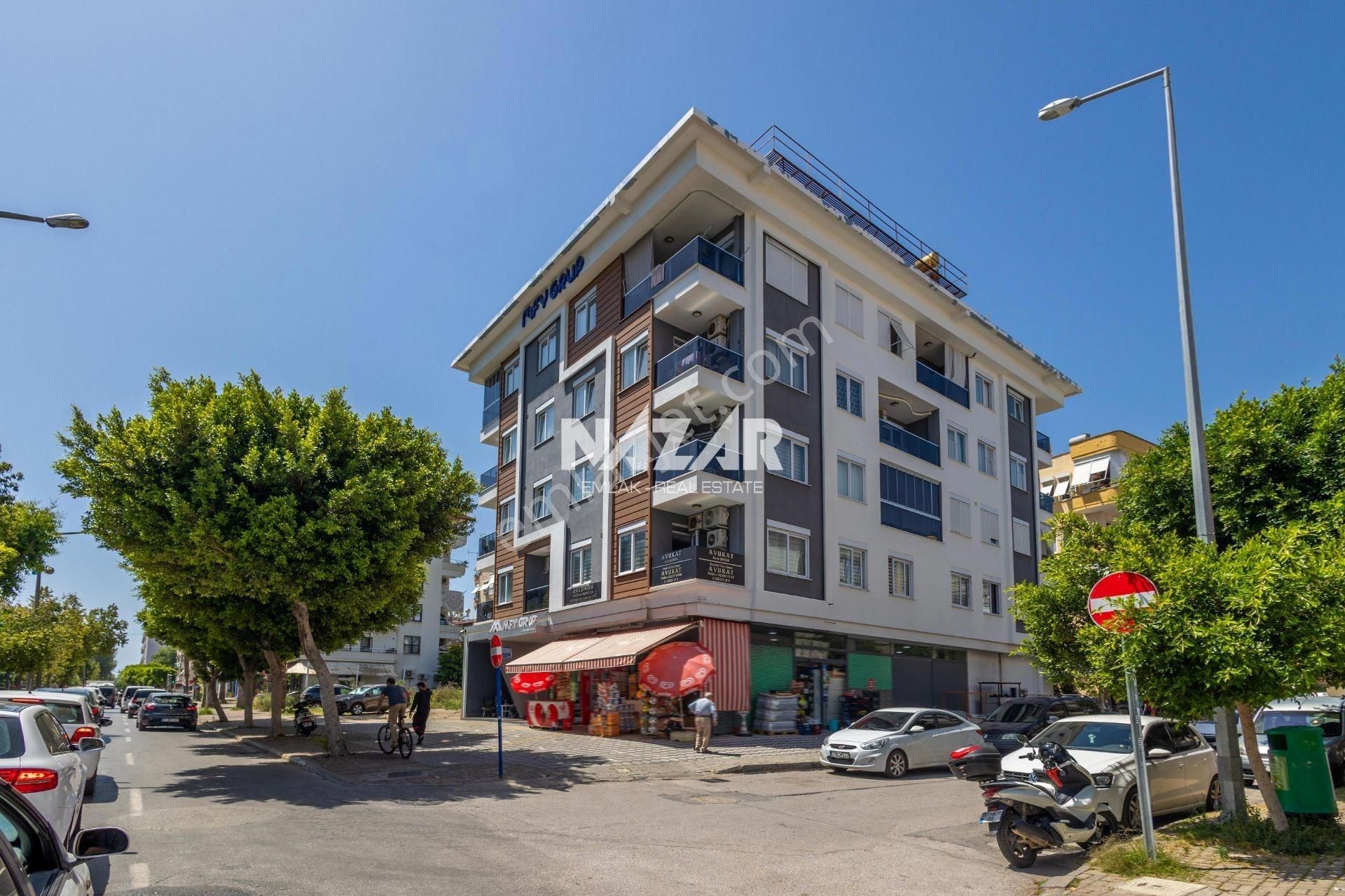 Alanya Güllerpınarı'nda Satılık 110 M² İşyeri / Dükkan