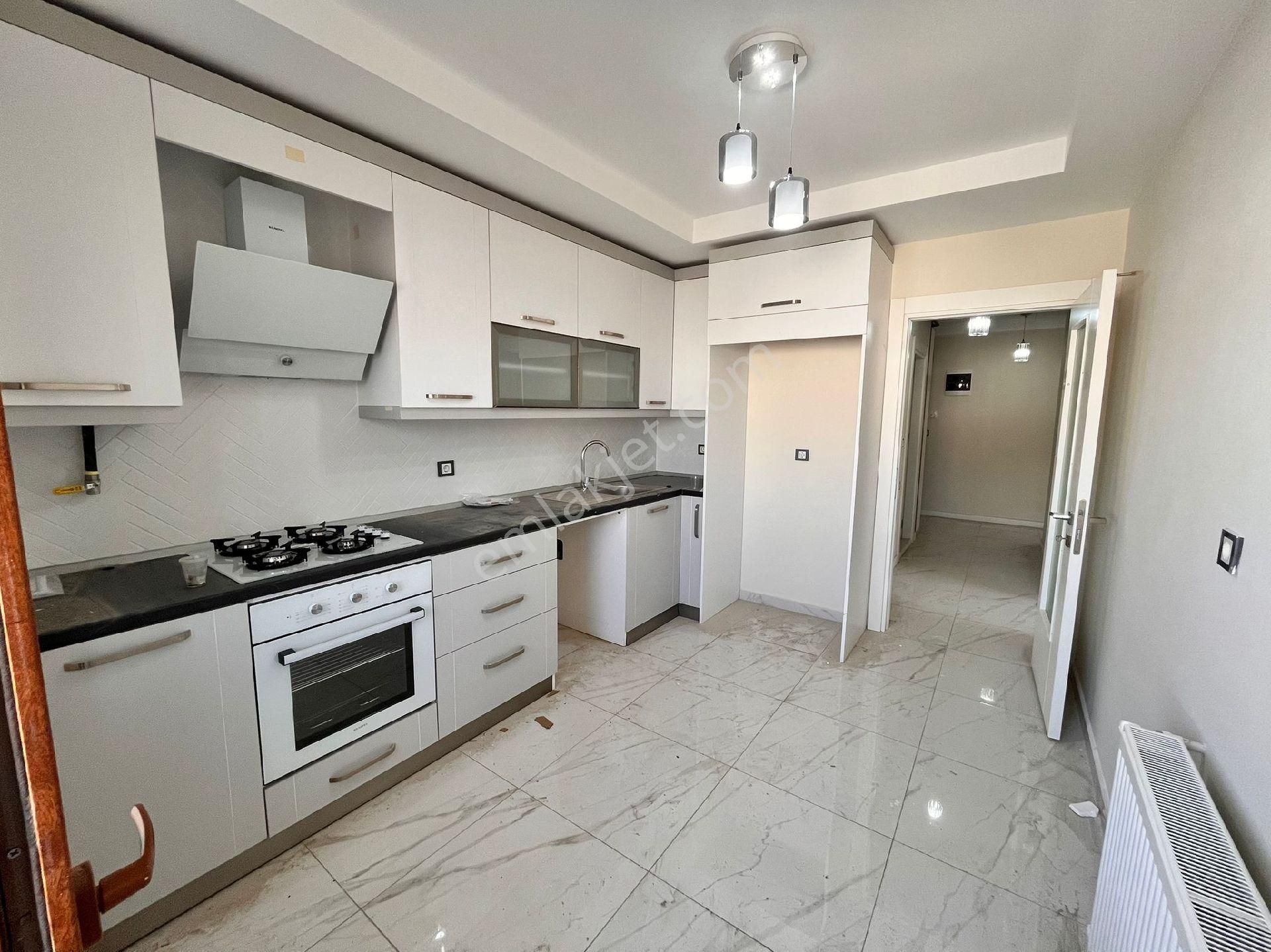 Ra Gayrimenkul Kavaklı Mh.2+1 Kiralık Sıfır Daire