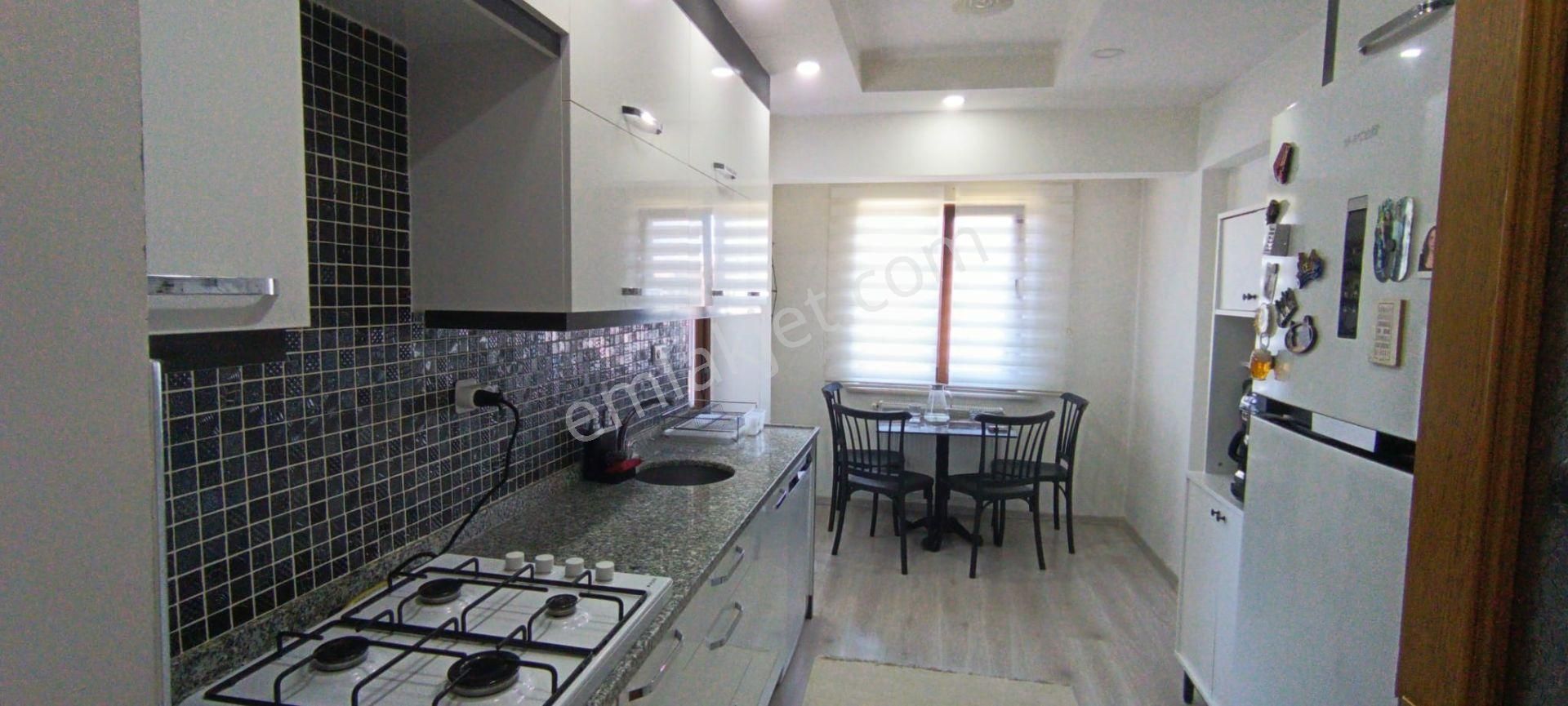 Ender Uysal Gayrimenkulden Kınıklıda Asansörlü 2+1 Arakat Lüks Kiralık Daire
